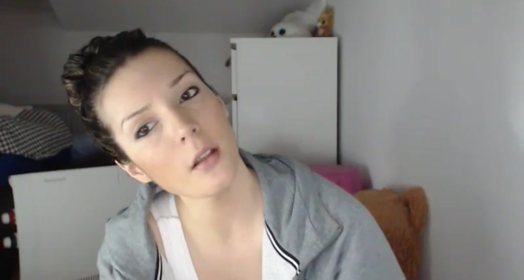 Alessndra video thumbnail