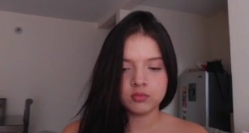 LeahBell_ video thumbnail