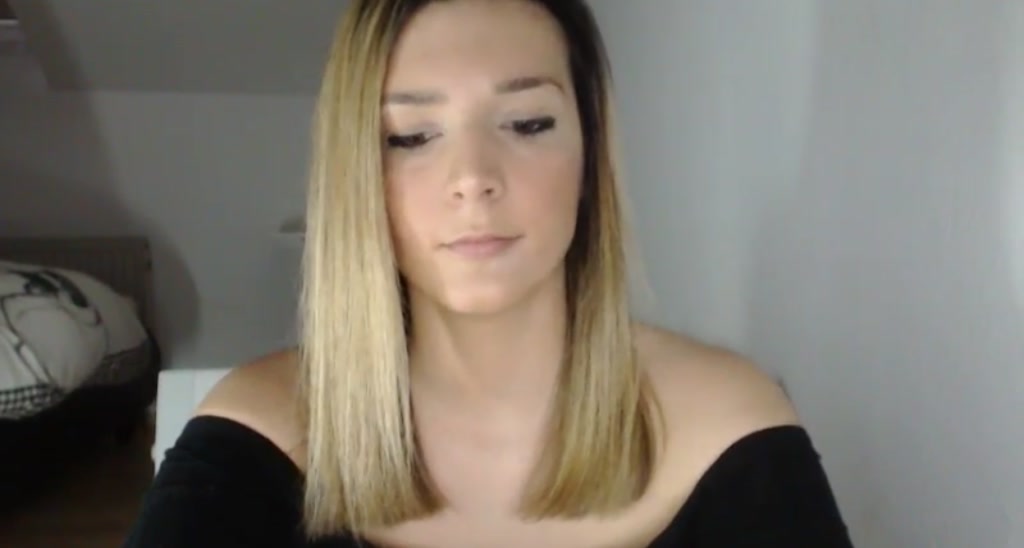 Alessndra video thumbnail