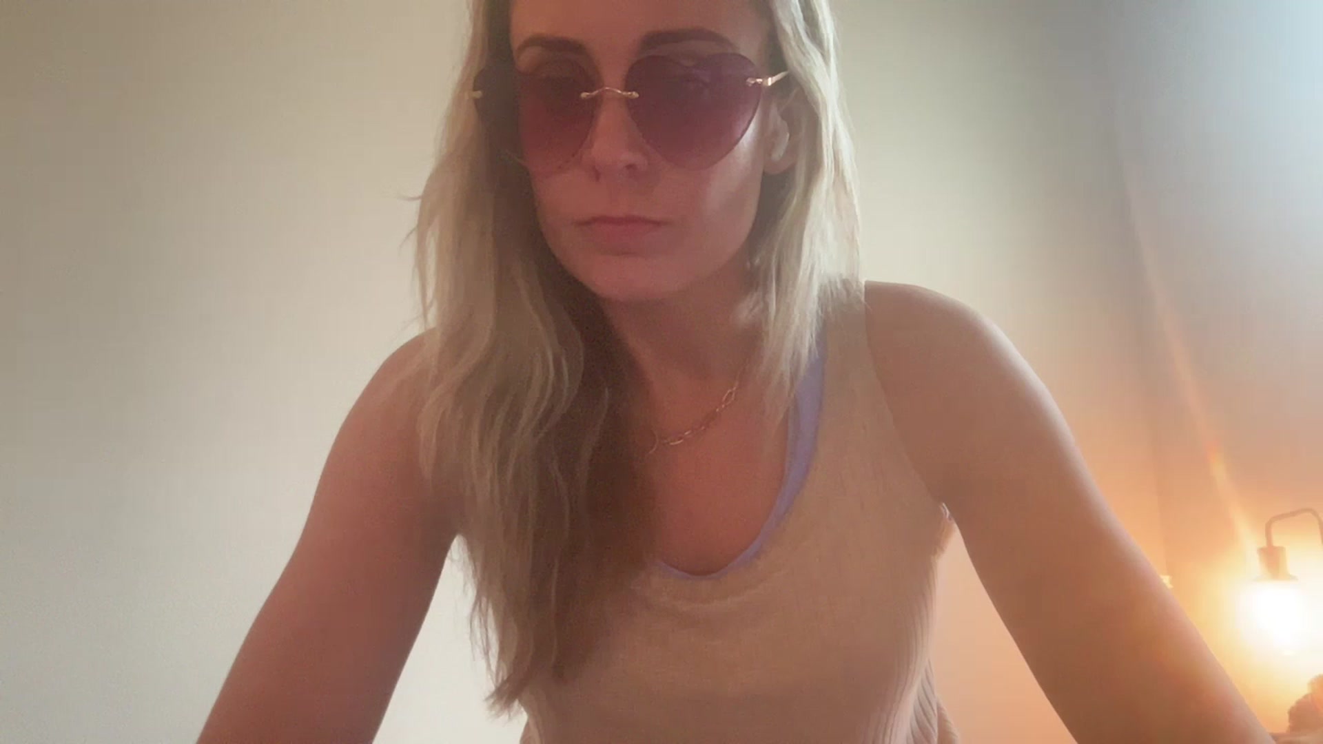 laalalalaa video thumbnail