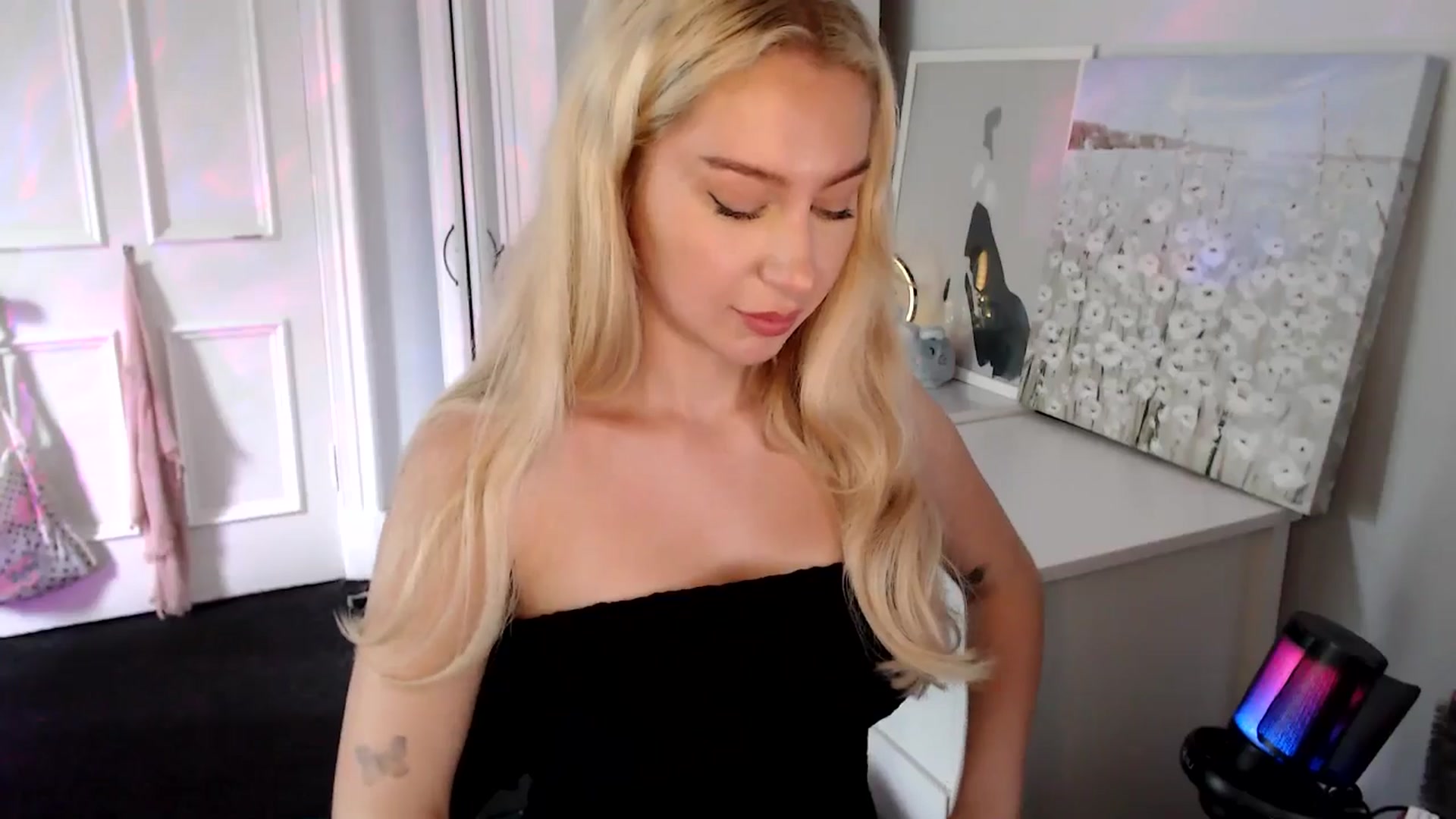 British_Cutie video thumbnail