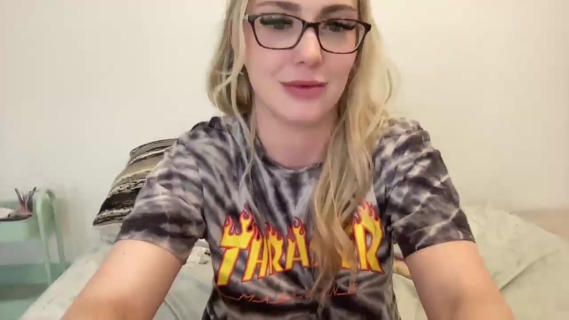 AshleyMarina video thumbnail