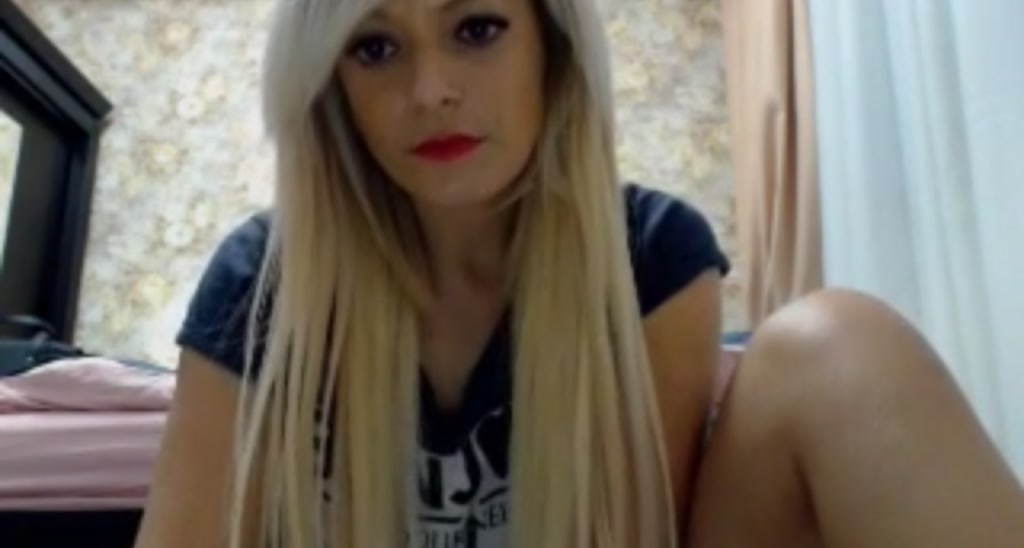 AwesomeBlonde video thumbnail