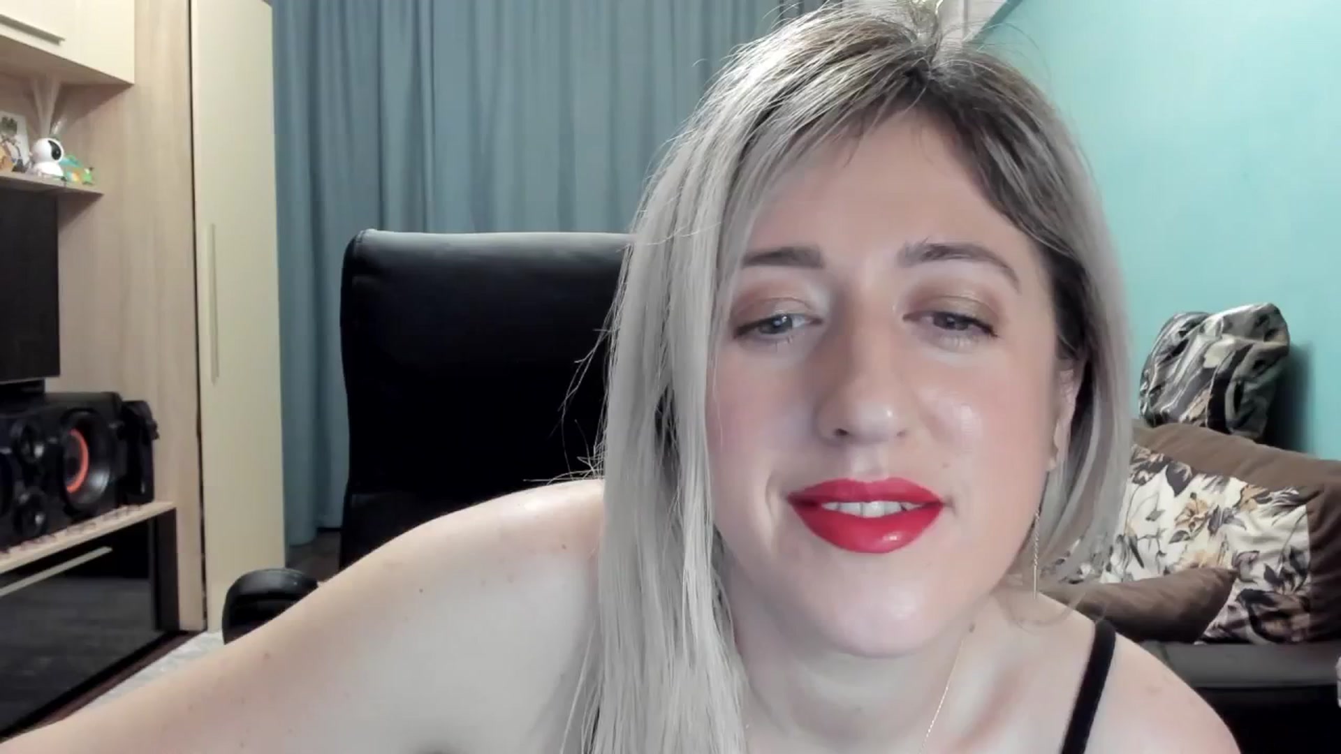 SweetDelia_ video thumbnail