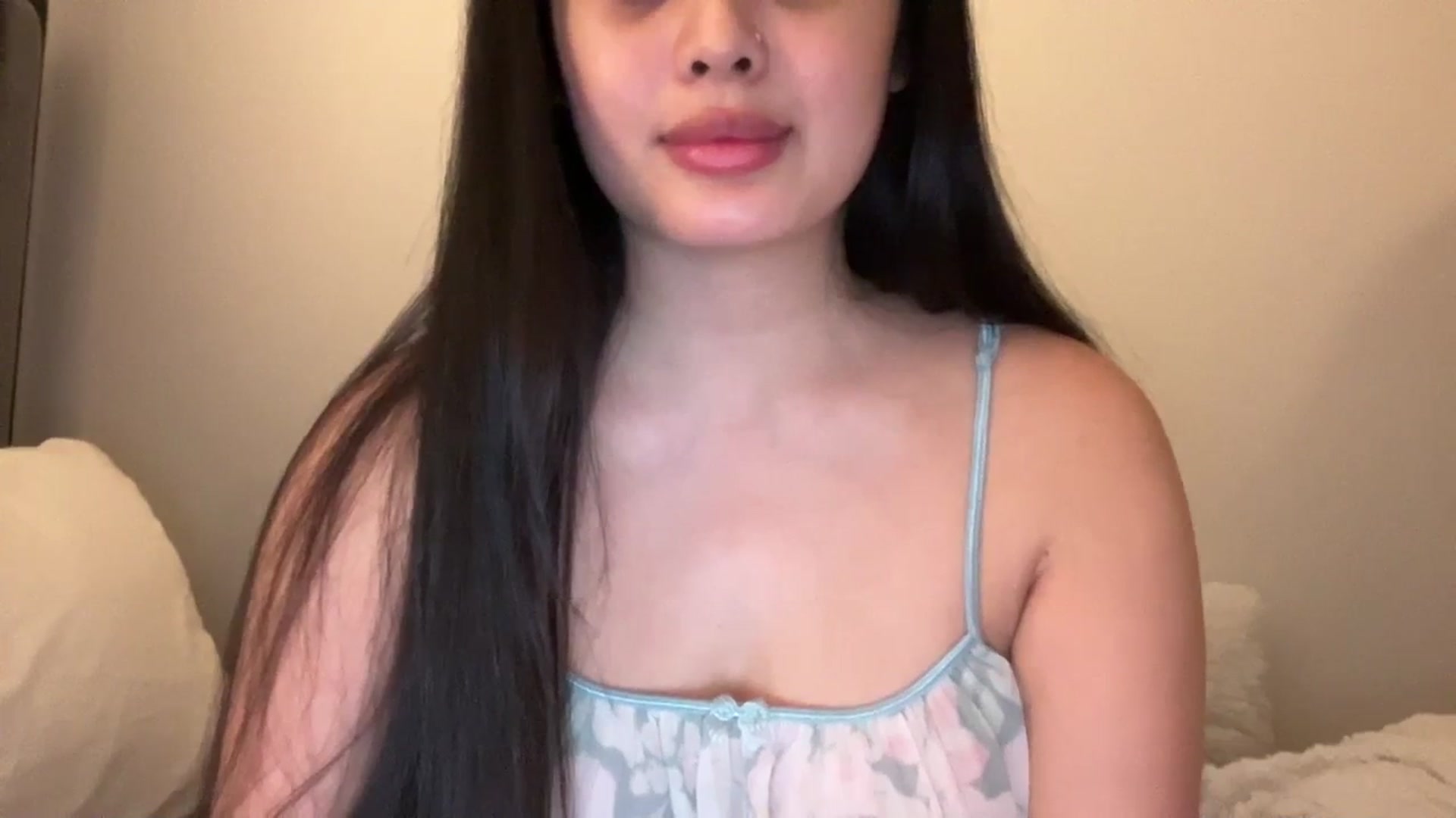 MsAkira video thumbnail