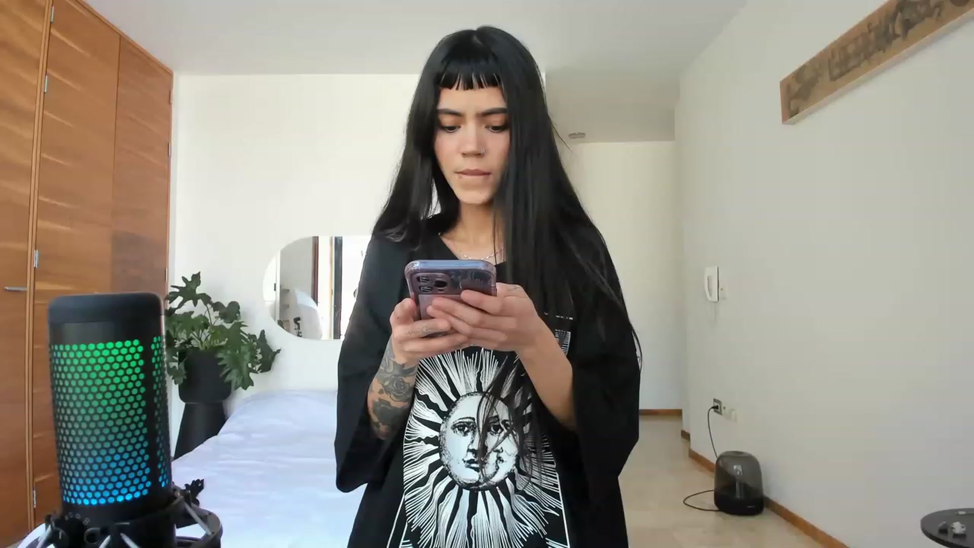 catelinecane video thumbnail