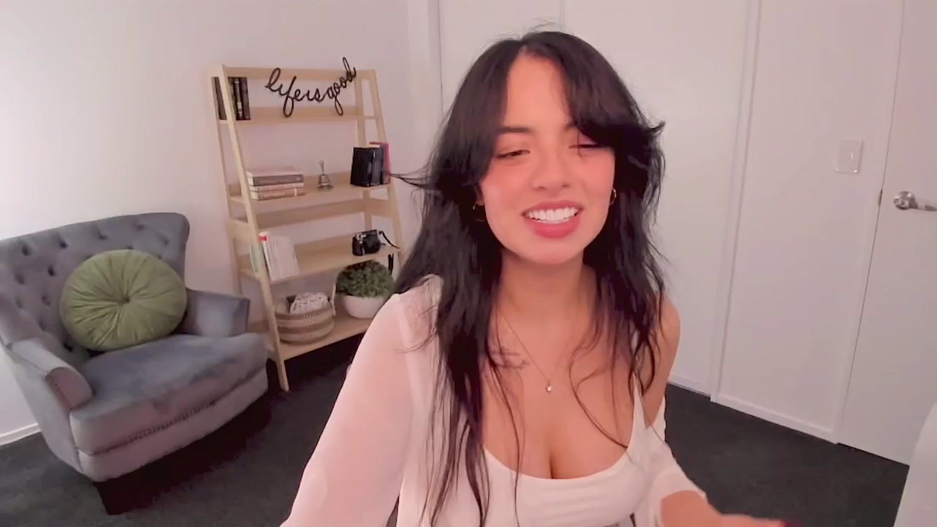 NinaSage video thumbnail