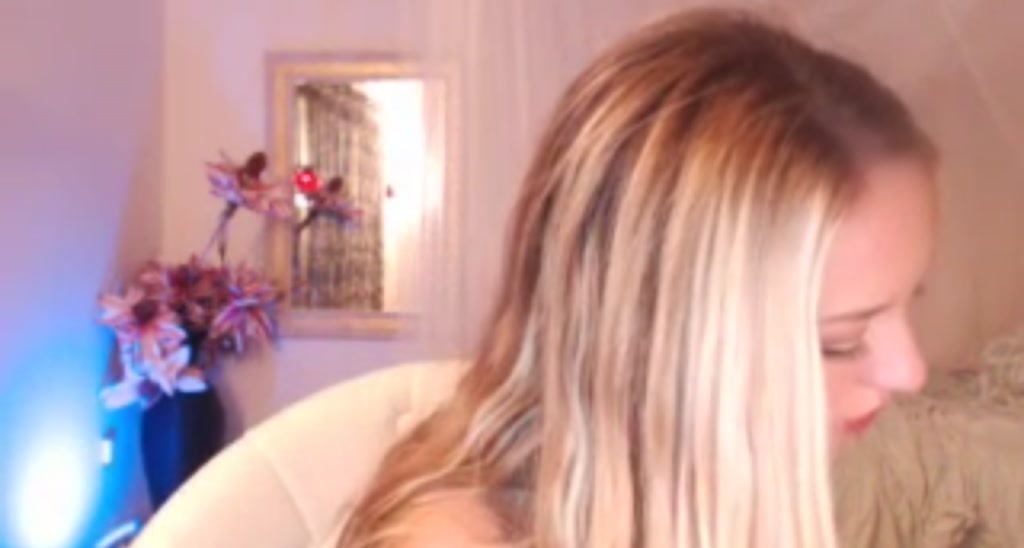 AnaFoxx video thumbnail