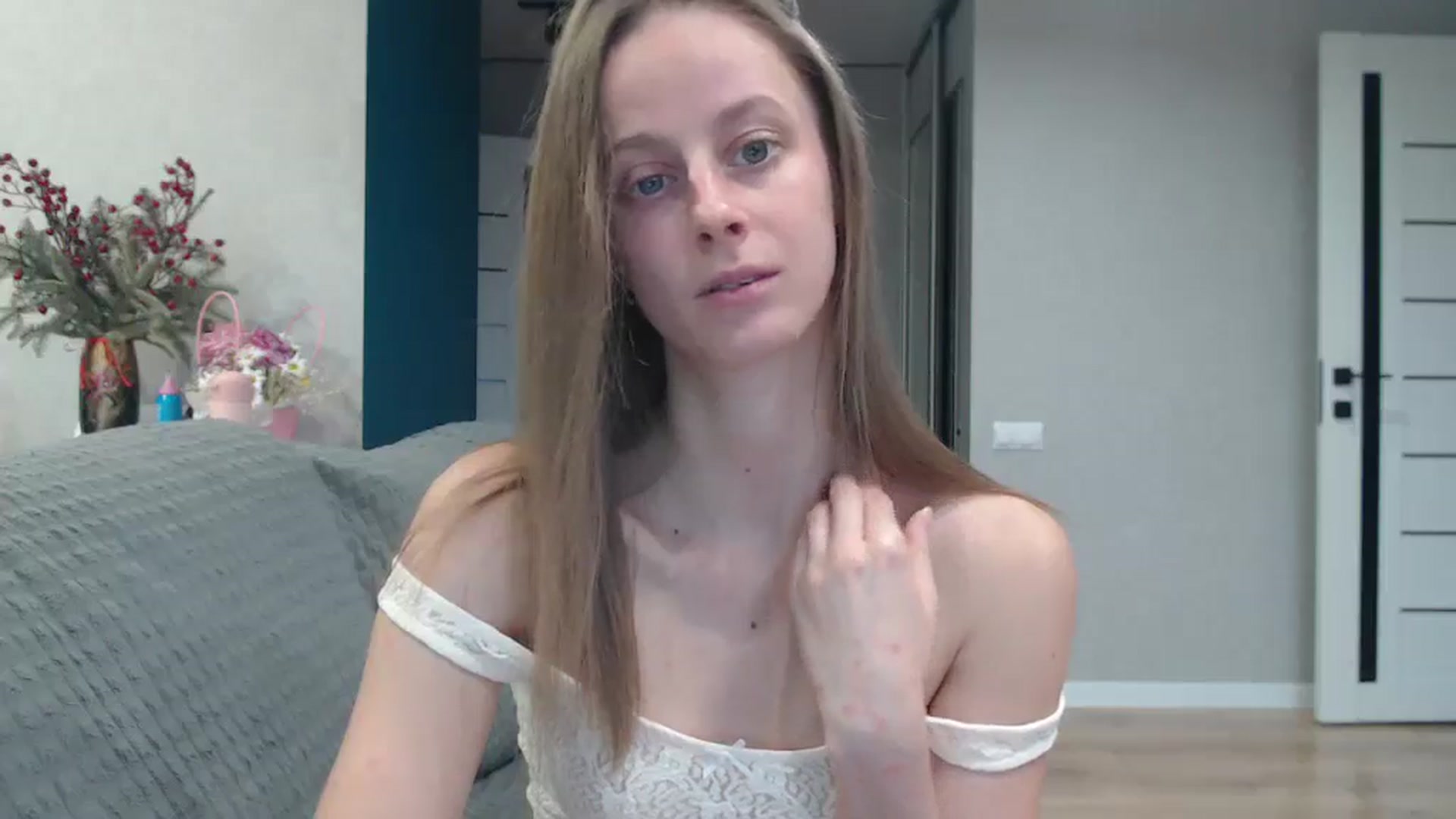 mimiMILFal video thumbnail