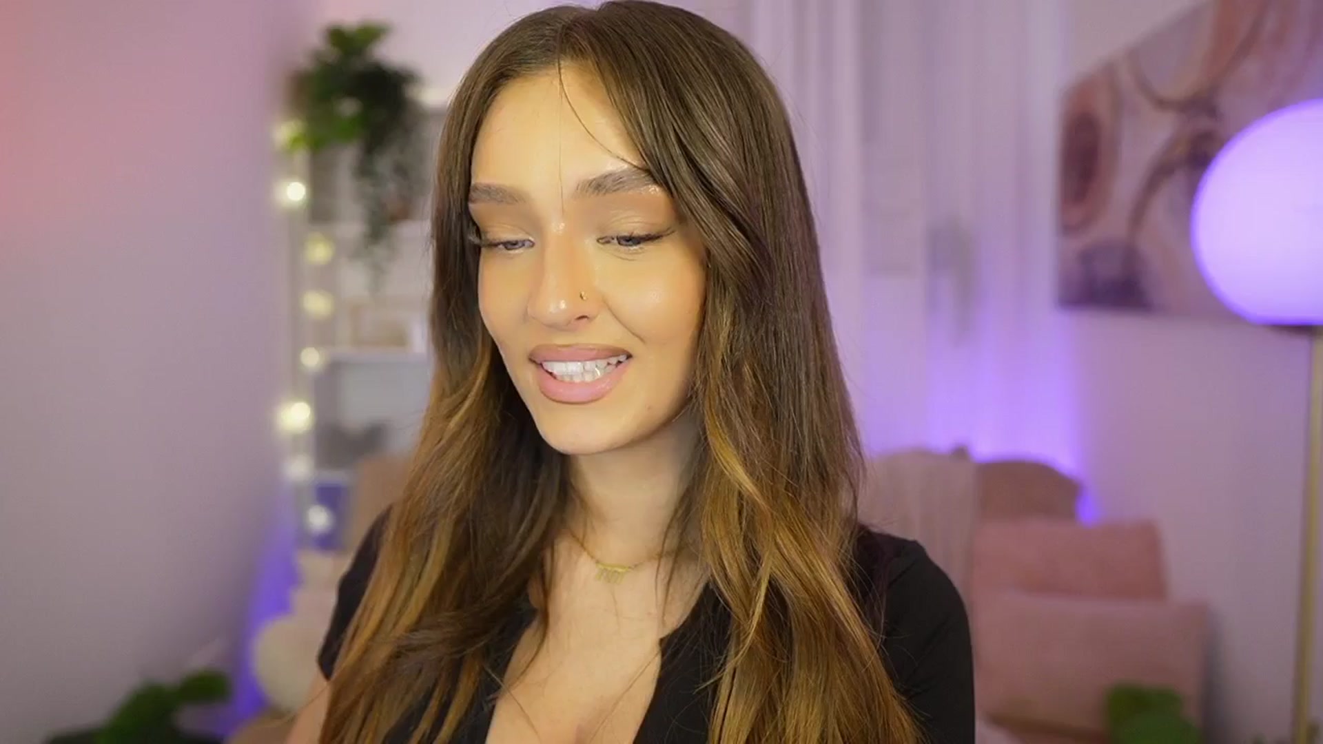 Clara_Mia video thumbnail