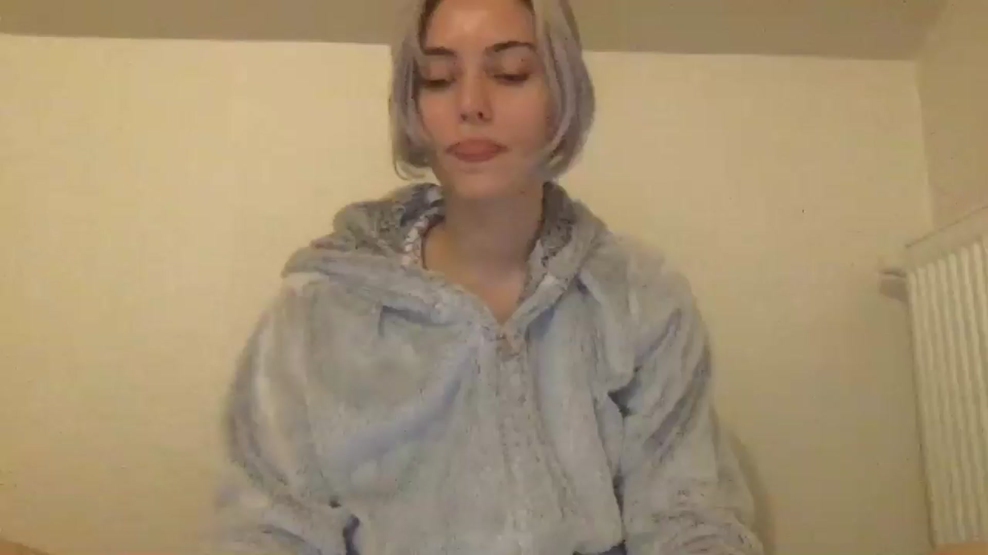 LLuckyGirl video thumbnail