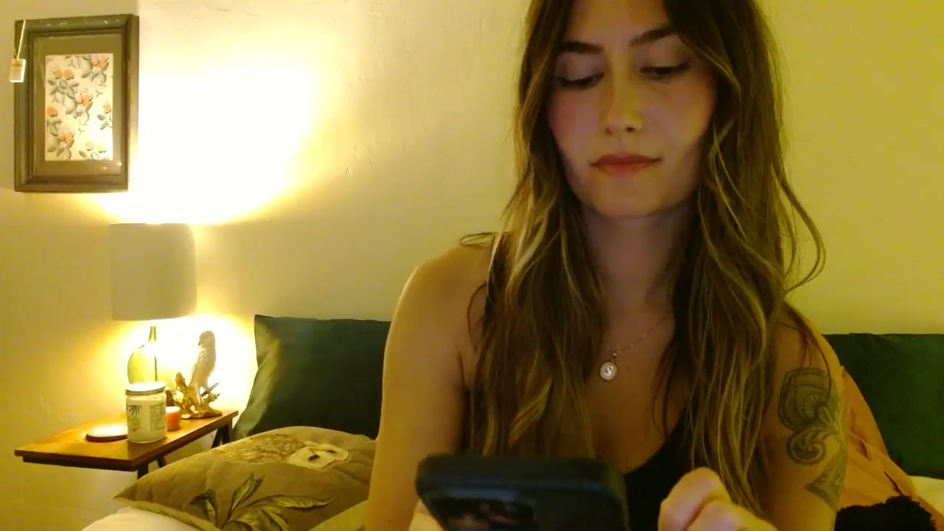 honey28 video thumbnail