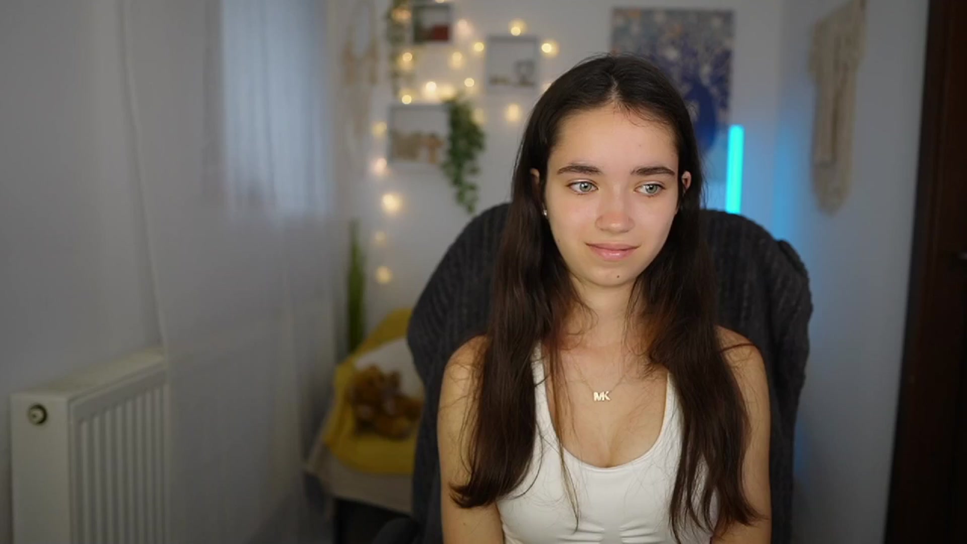 Gia_Paige18 video thumbnail