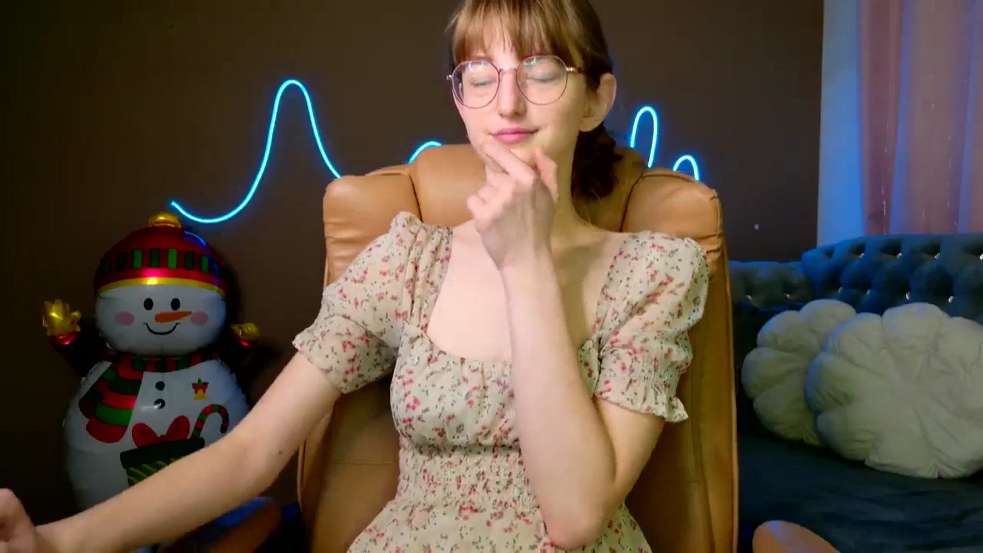 EmyLure video thumbnail