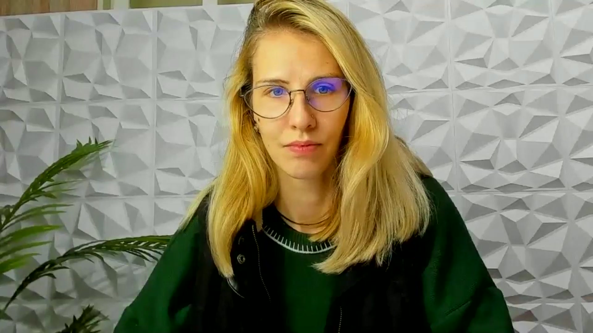 EmmaKriss video thumbnail