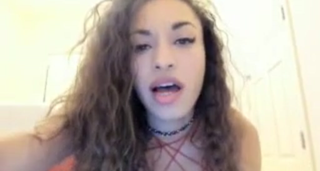 GoldenKittee video thumbnail