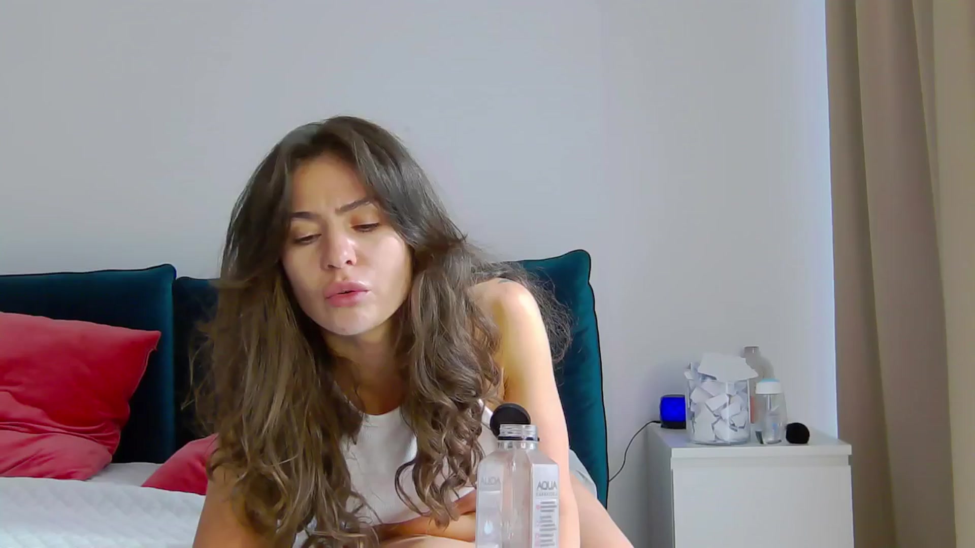 NaiaaBee video thumbnail