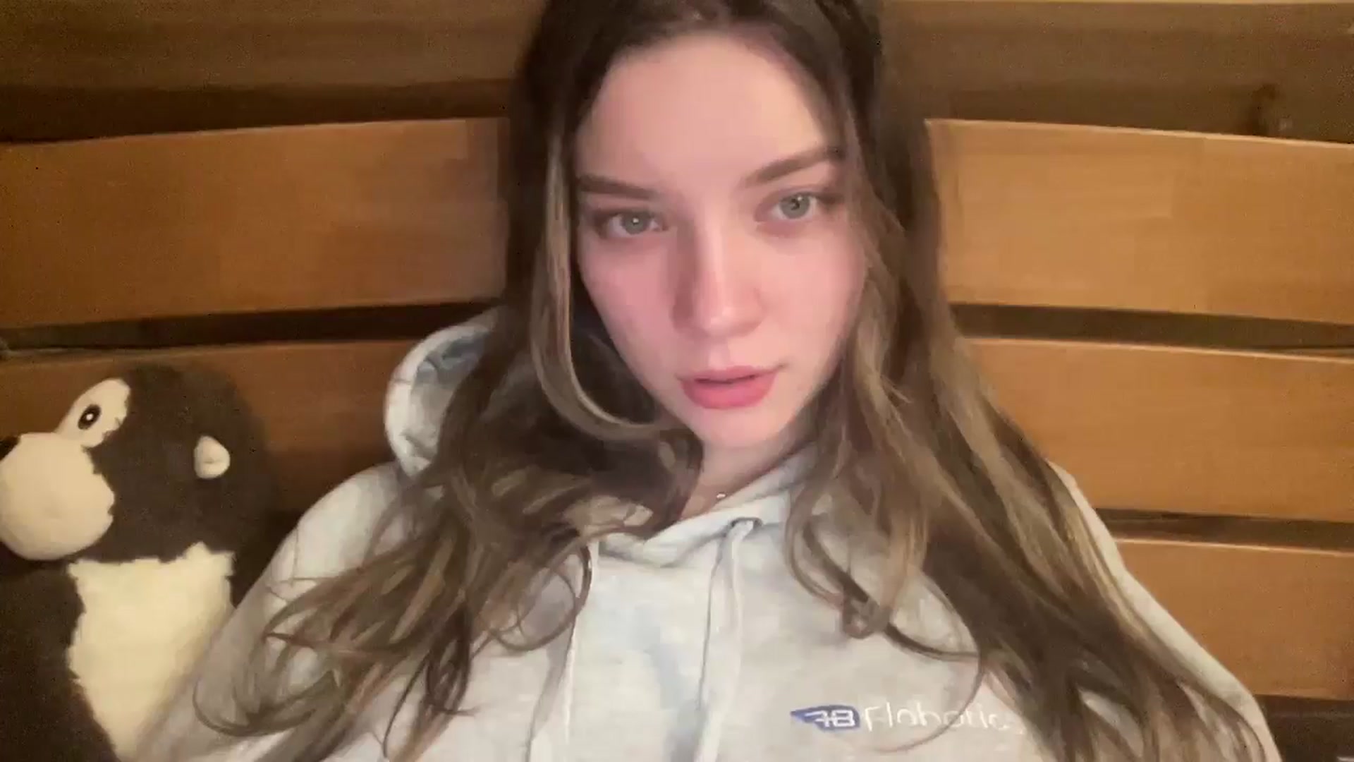 Shinie_ video thumbnail