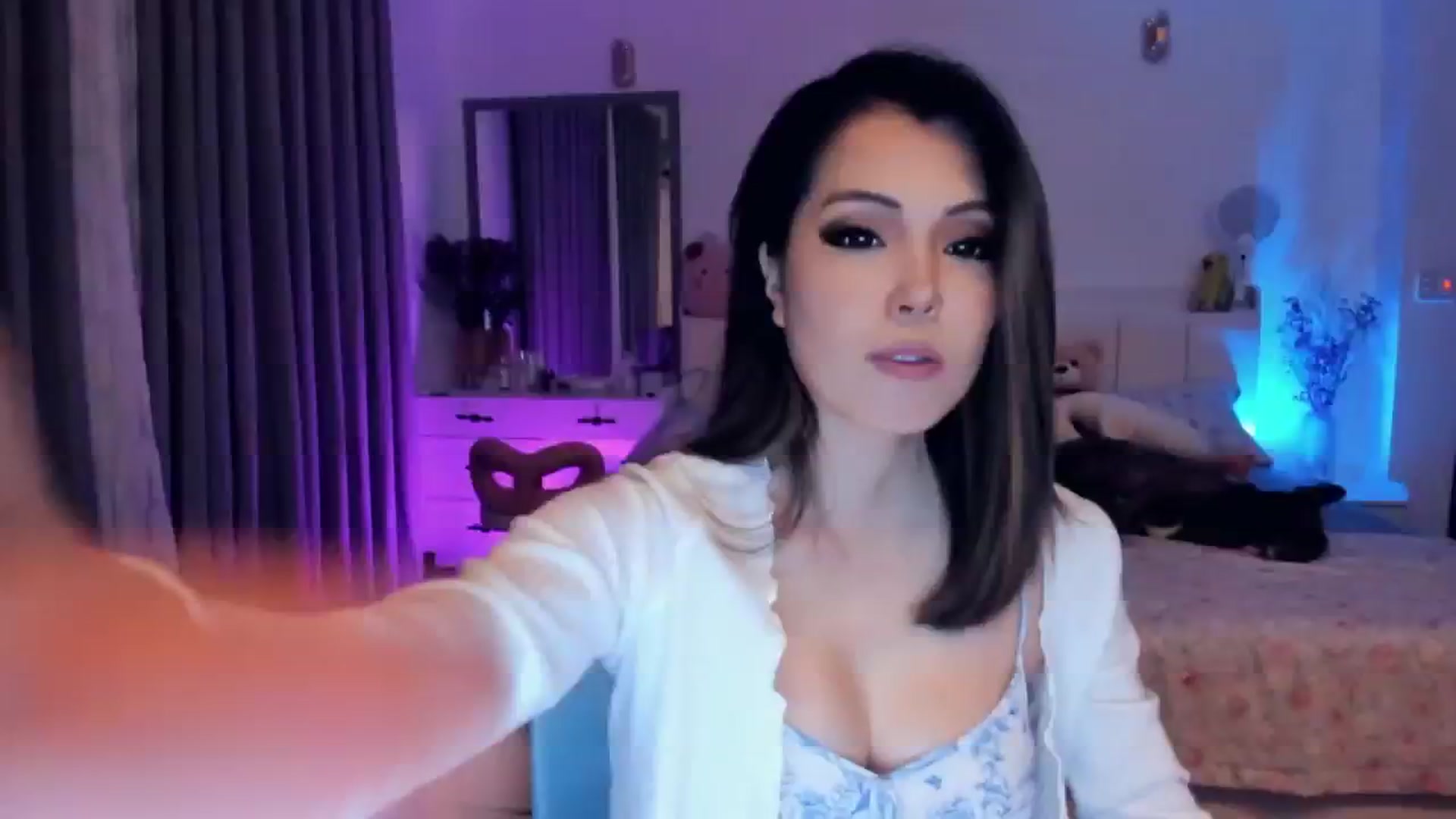 Haru_ video thumbnail