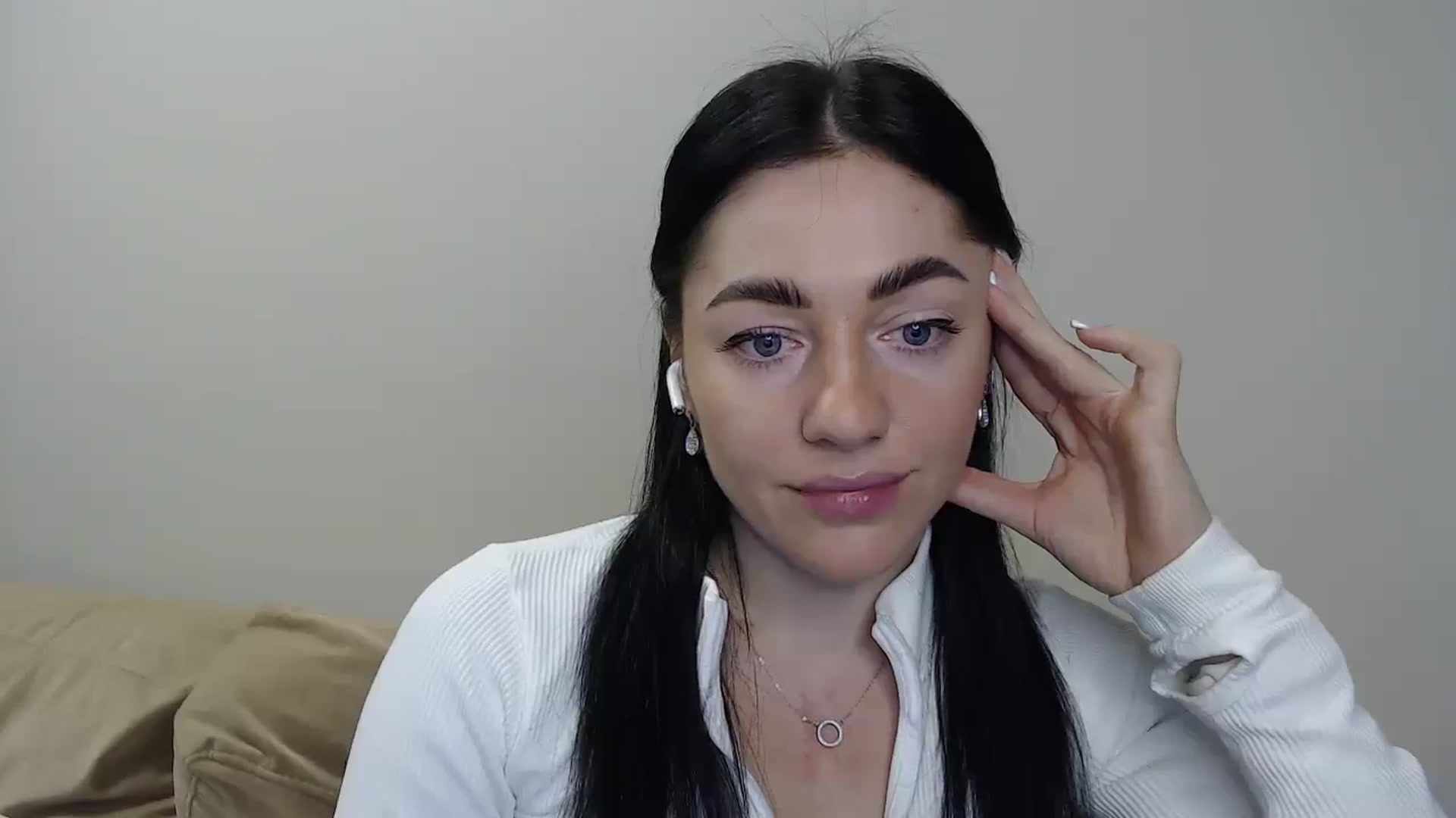 FitBby video thumbnail