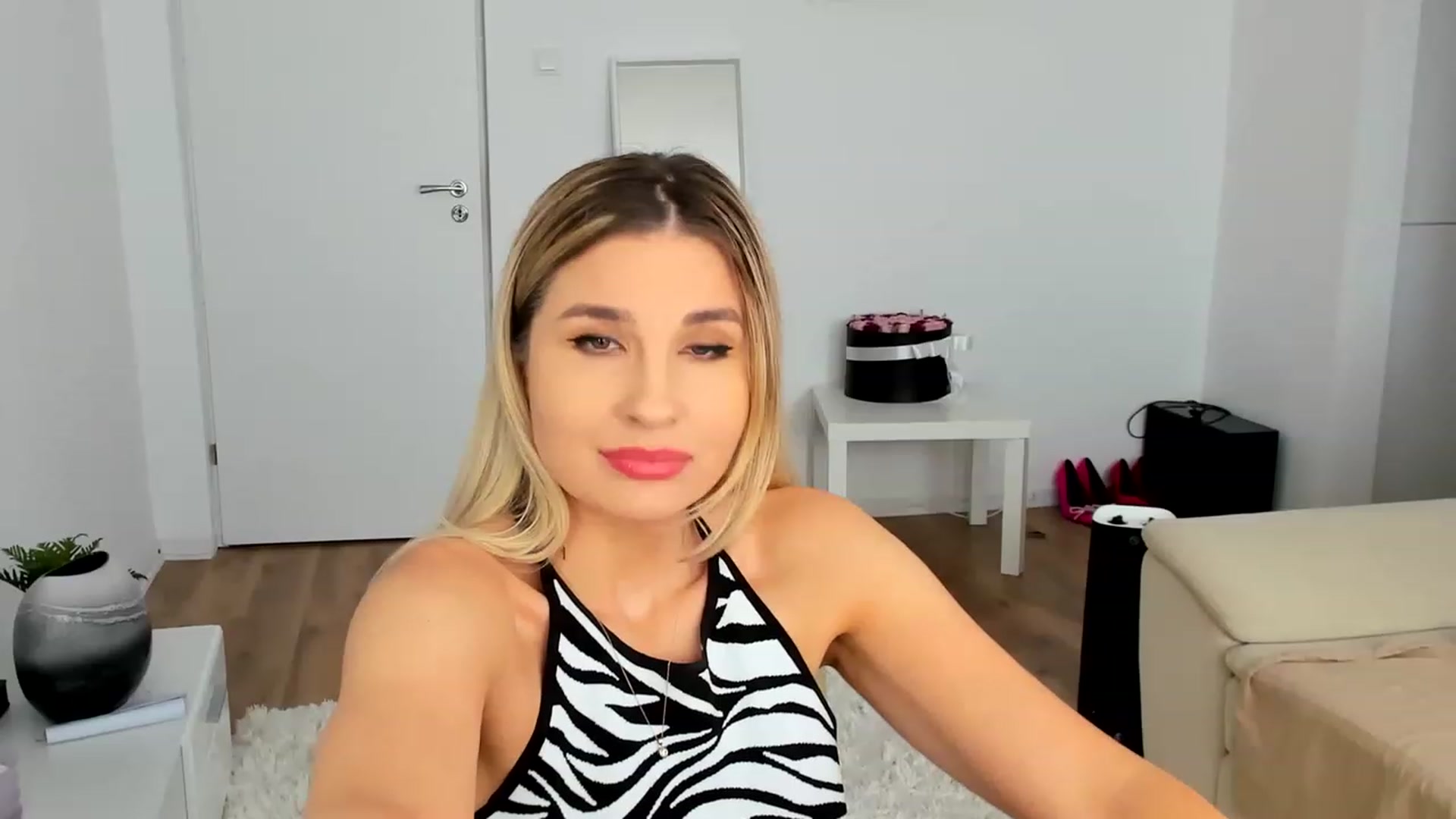 AlyMiss video thumbnail