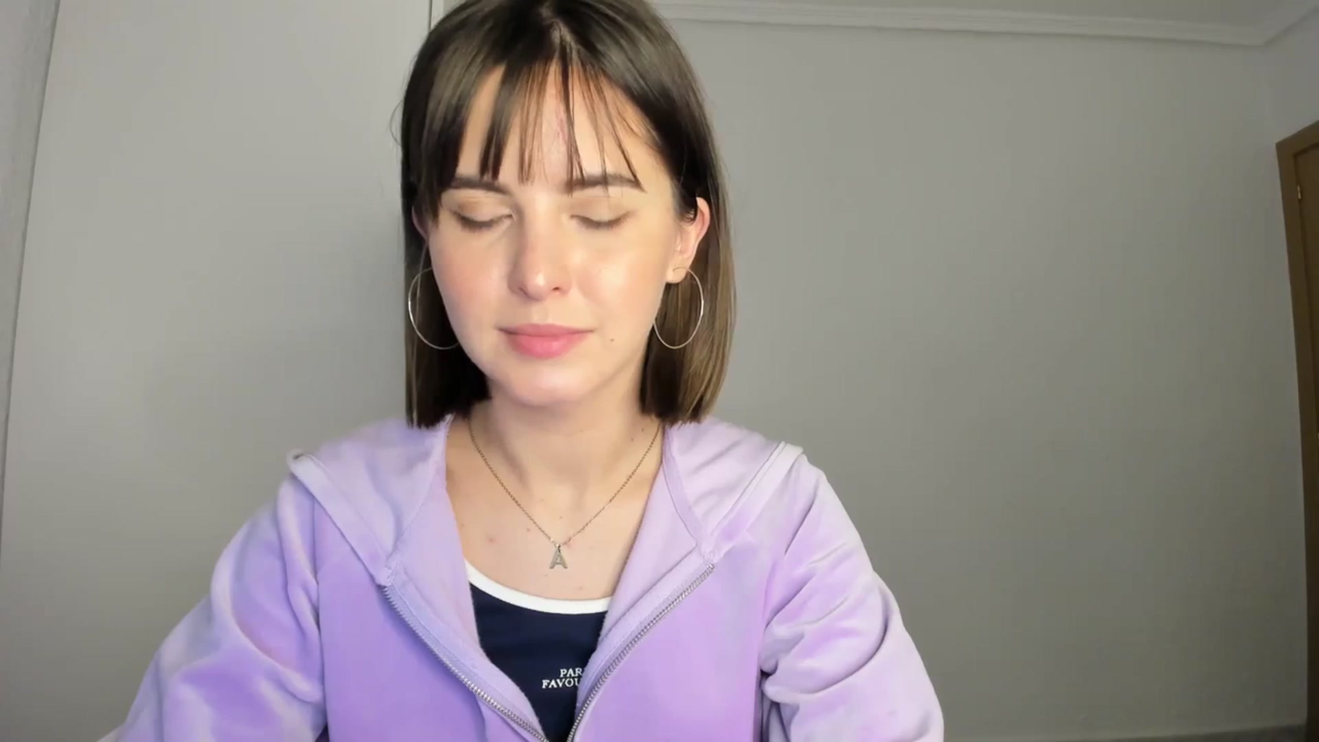 AhahaGirl video thumbnail