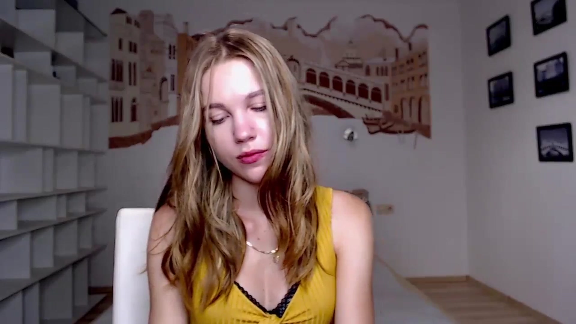 Kate_Lewiss video thumbnail