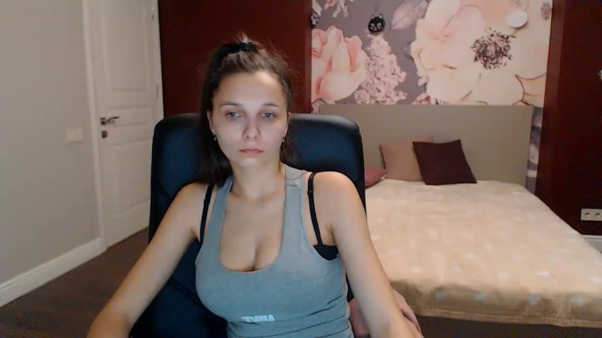 Karina_Mils video thumbnail