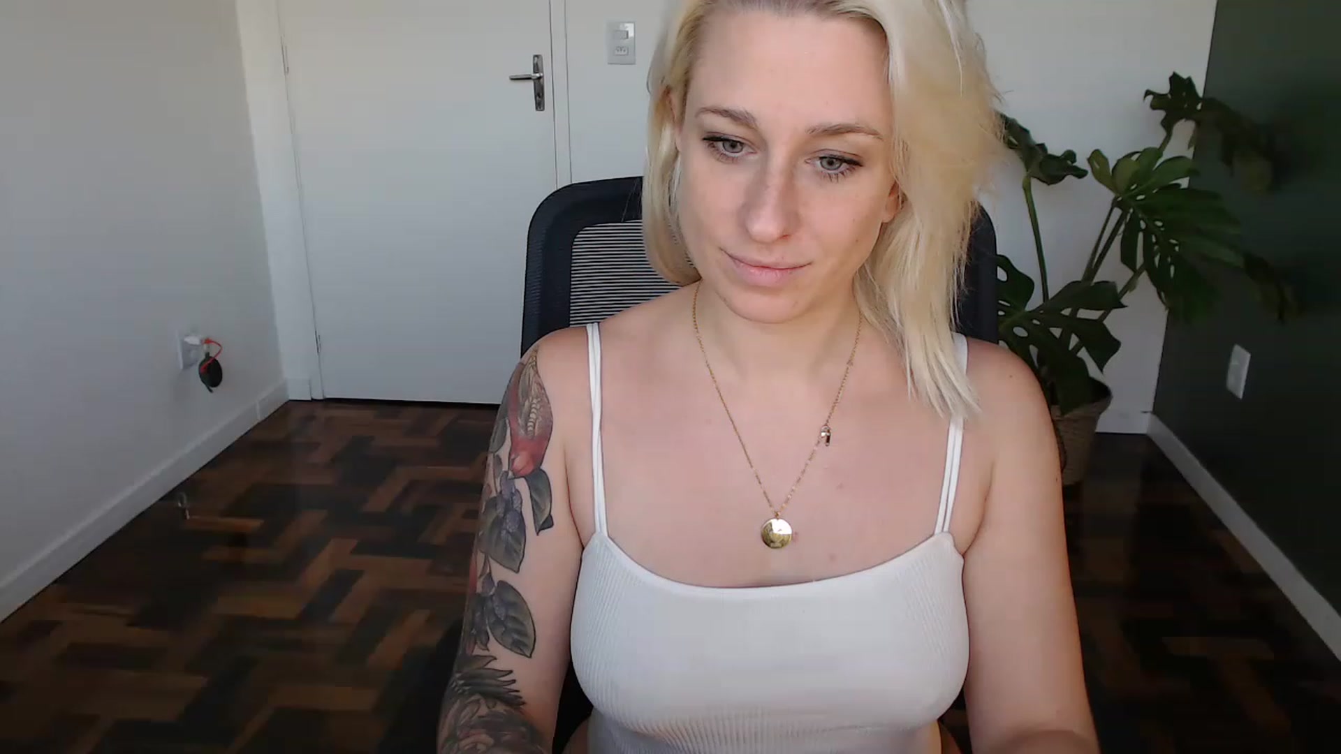 Demmetria video thumbnail