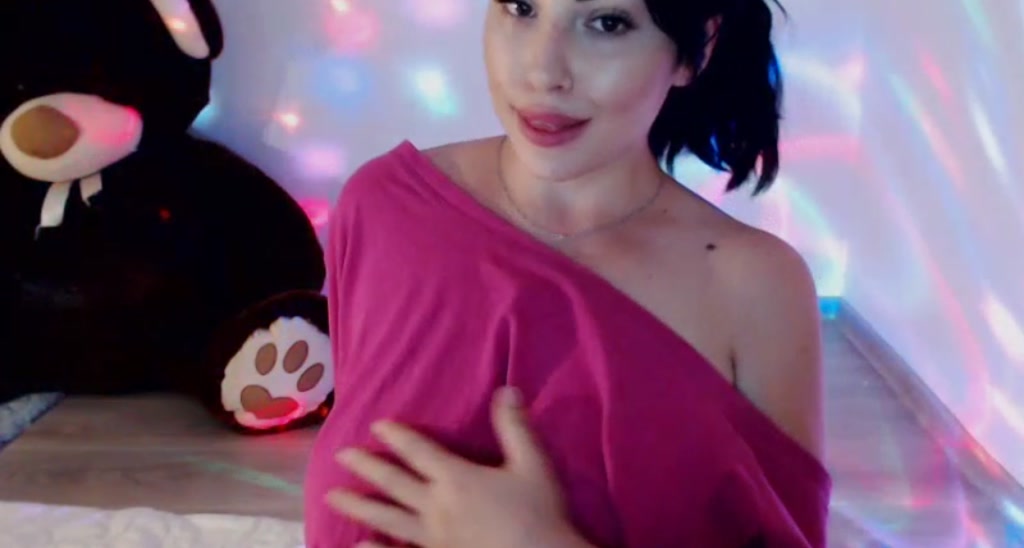 aLeDoll video thumbnail