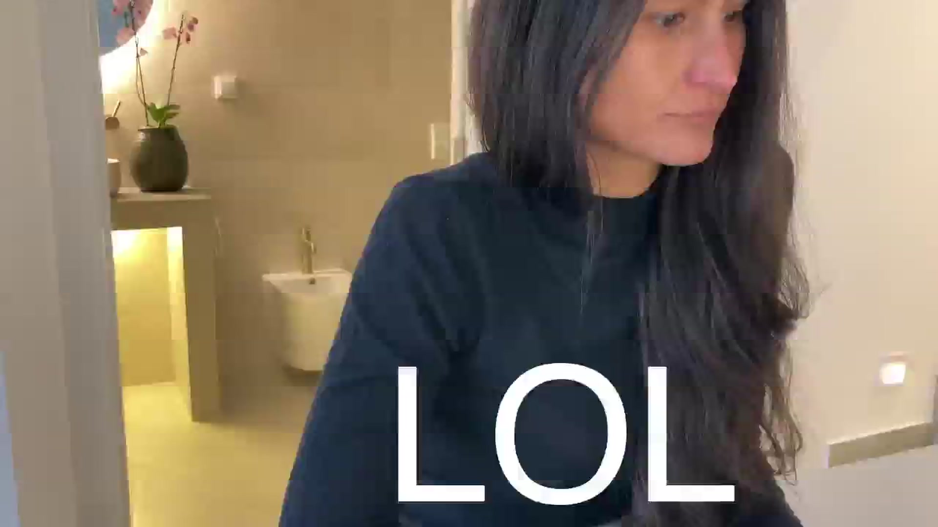 V_e_r_o_ video thumbnail
