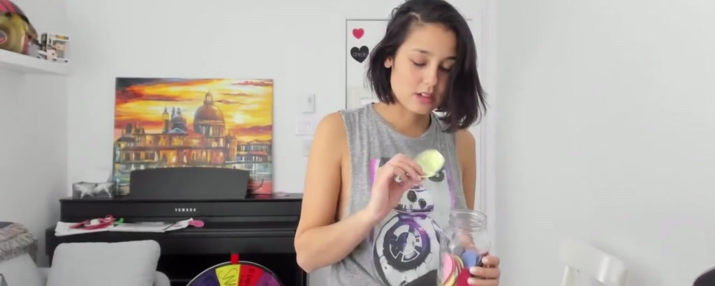 MissLunaMiel video thumbnail