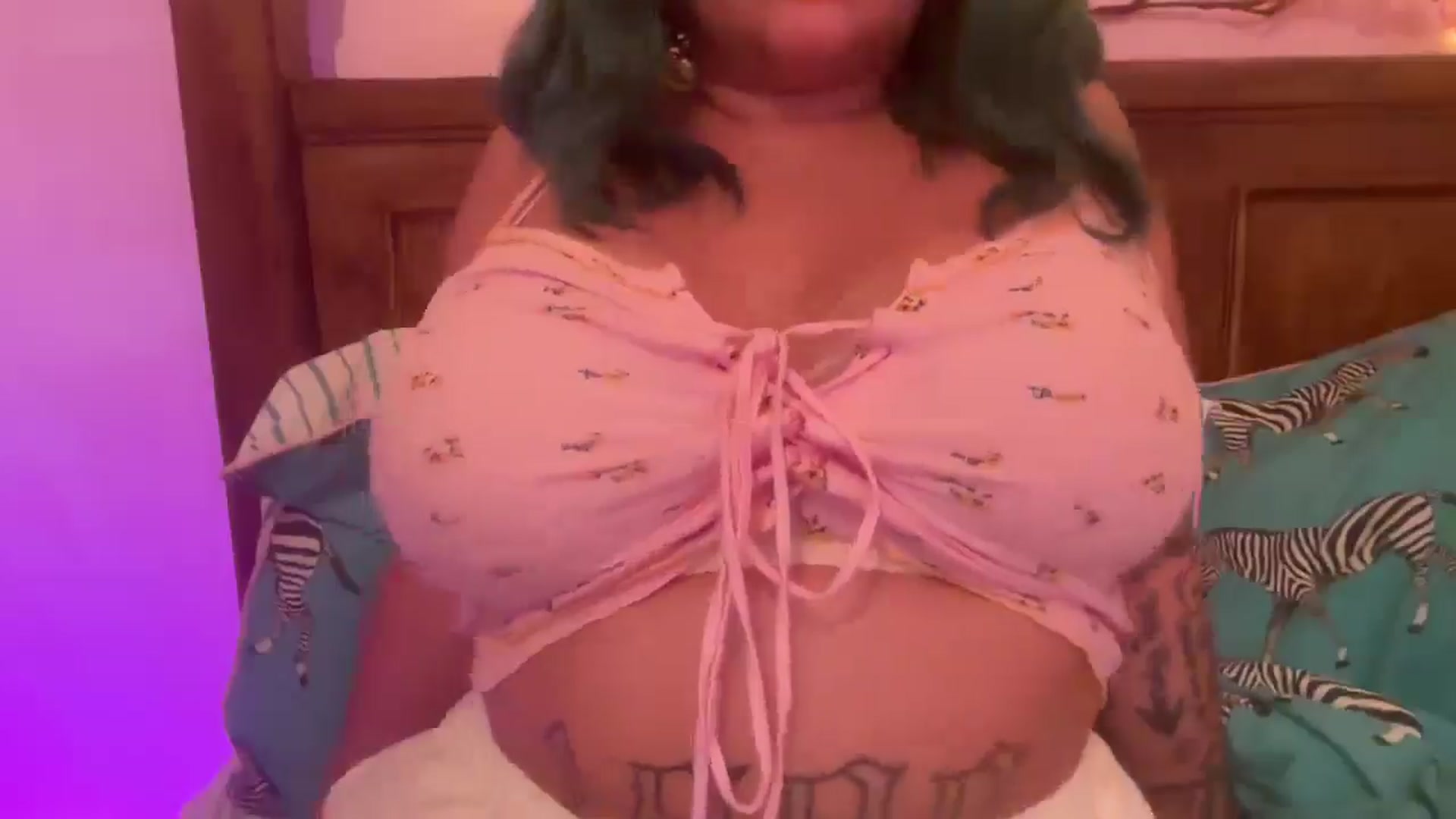 Pandabella video thumbnail
