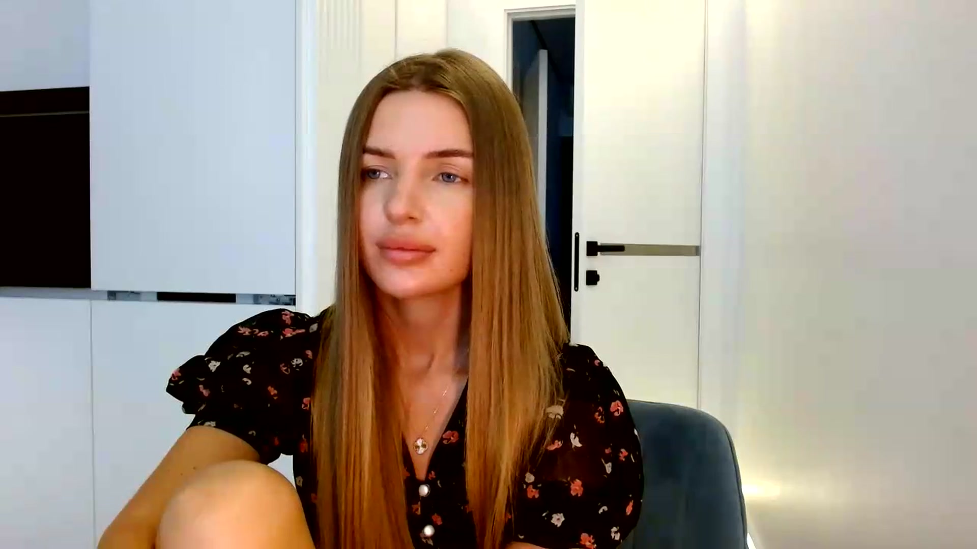 Prettydolly video thumbnail