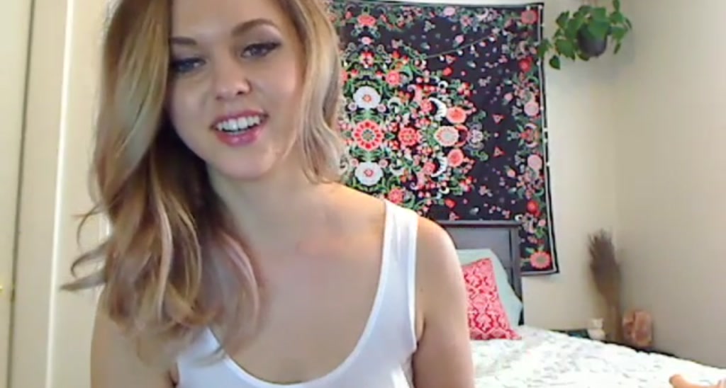 Sunny_Foxx video thumbnail