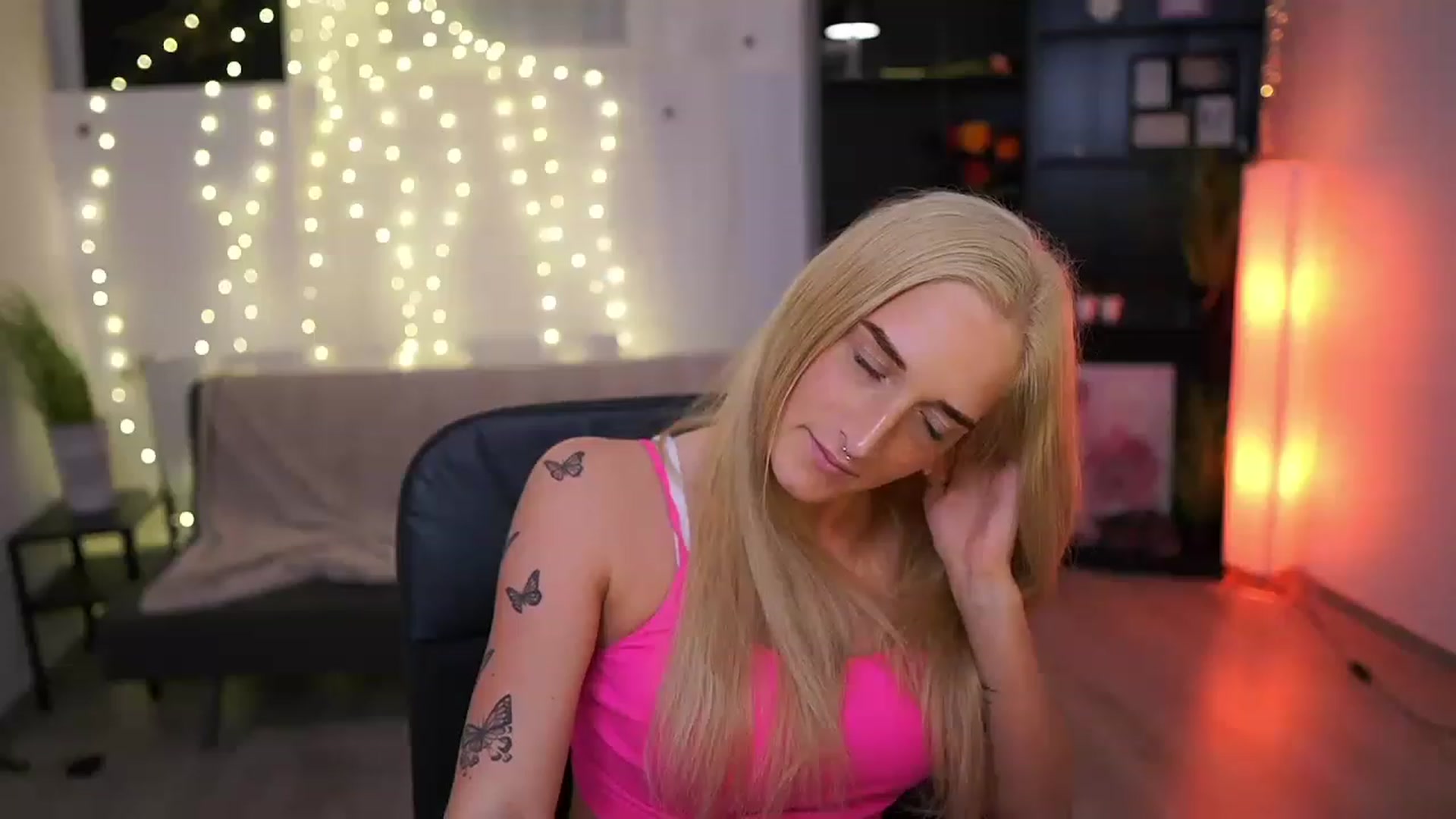 NicoletteShea video thumbnail