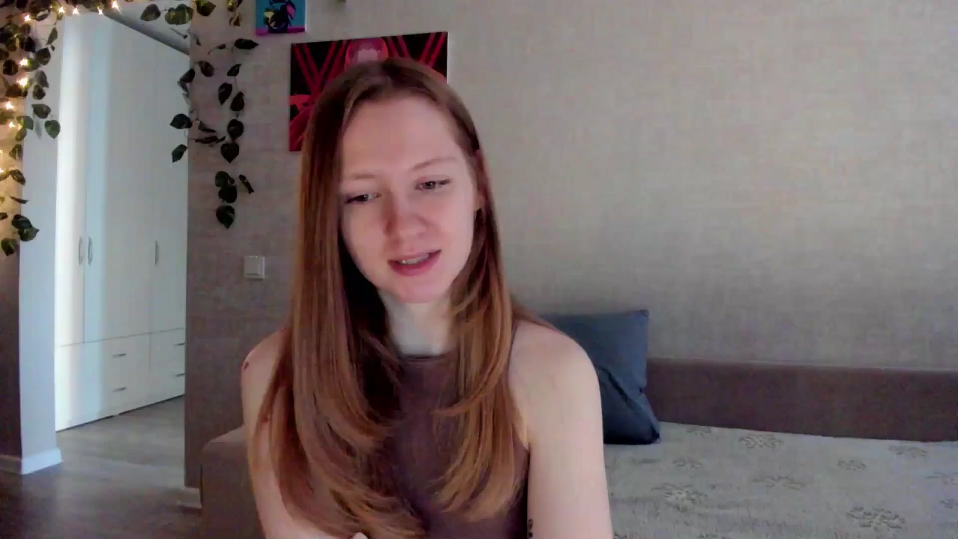 mnialice video thumbnail