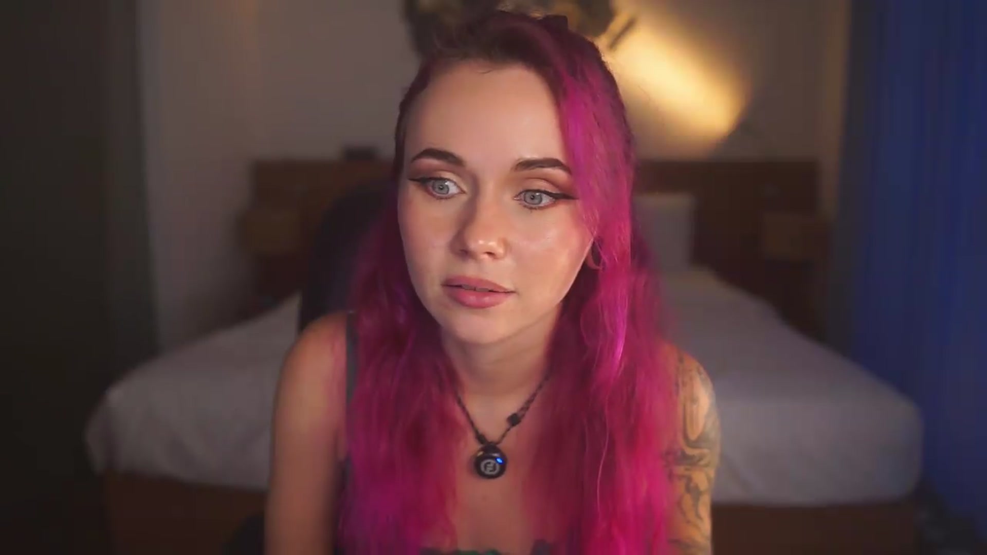 Sarah_Pink video thumbnail