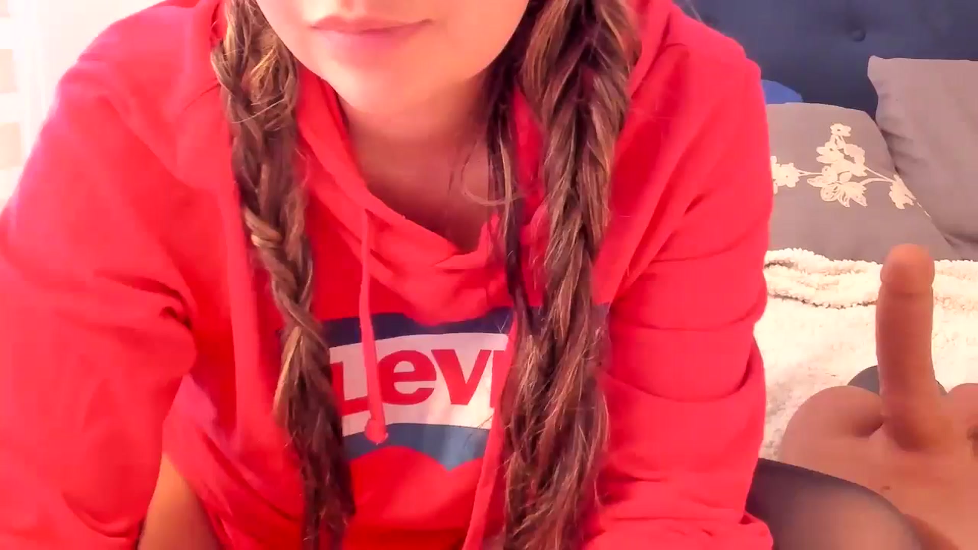 NaughtySaraa video thumbnail