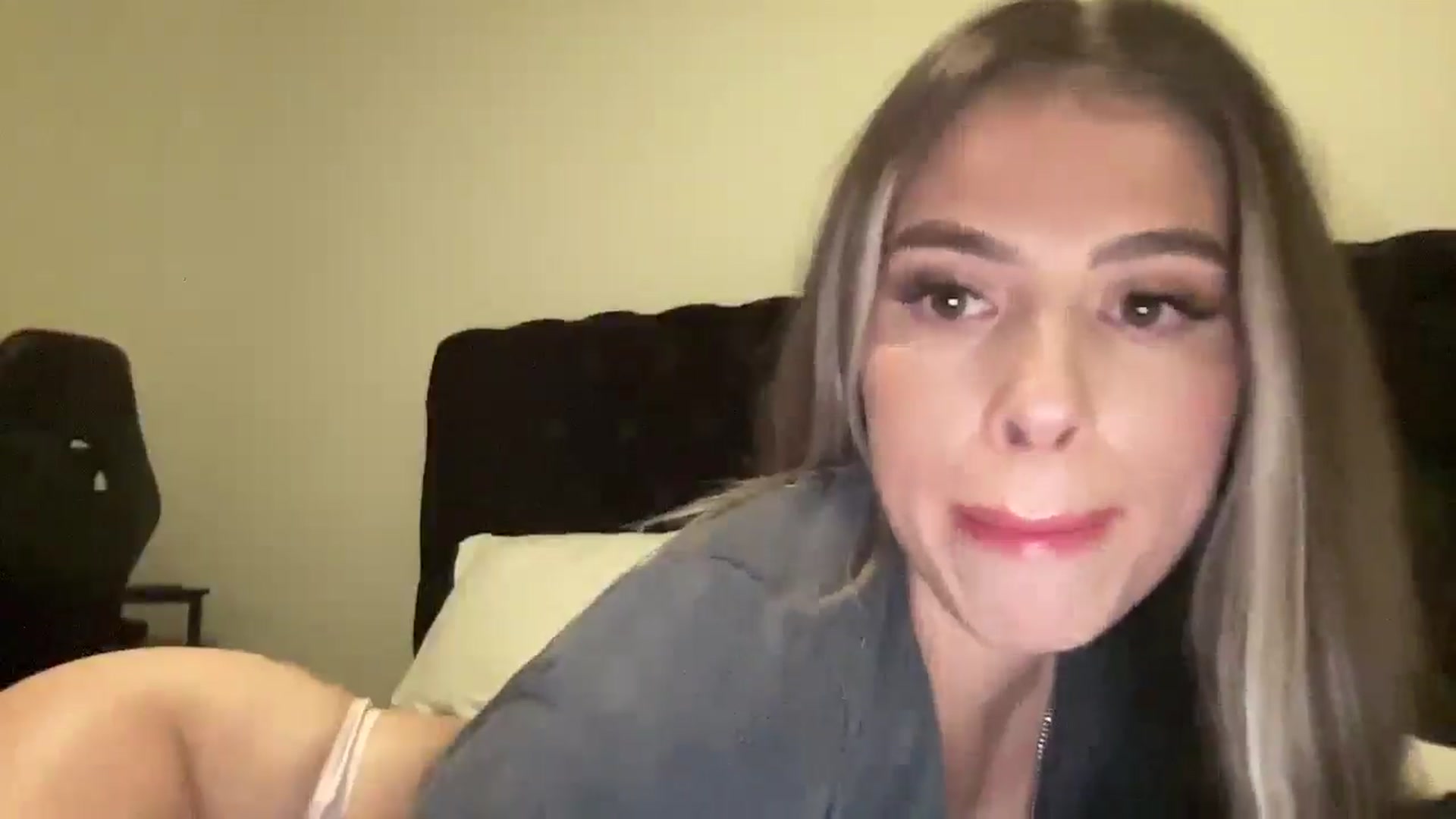 aryaaxo video thumbnail