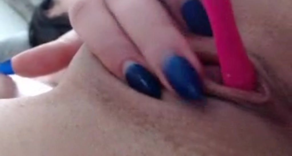 Jullyenn3 video thumbnail
