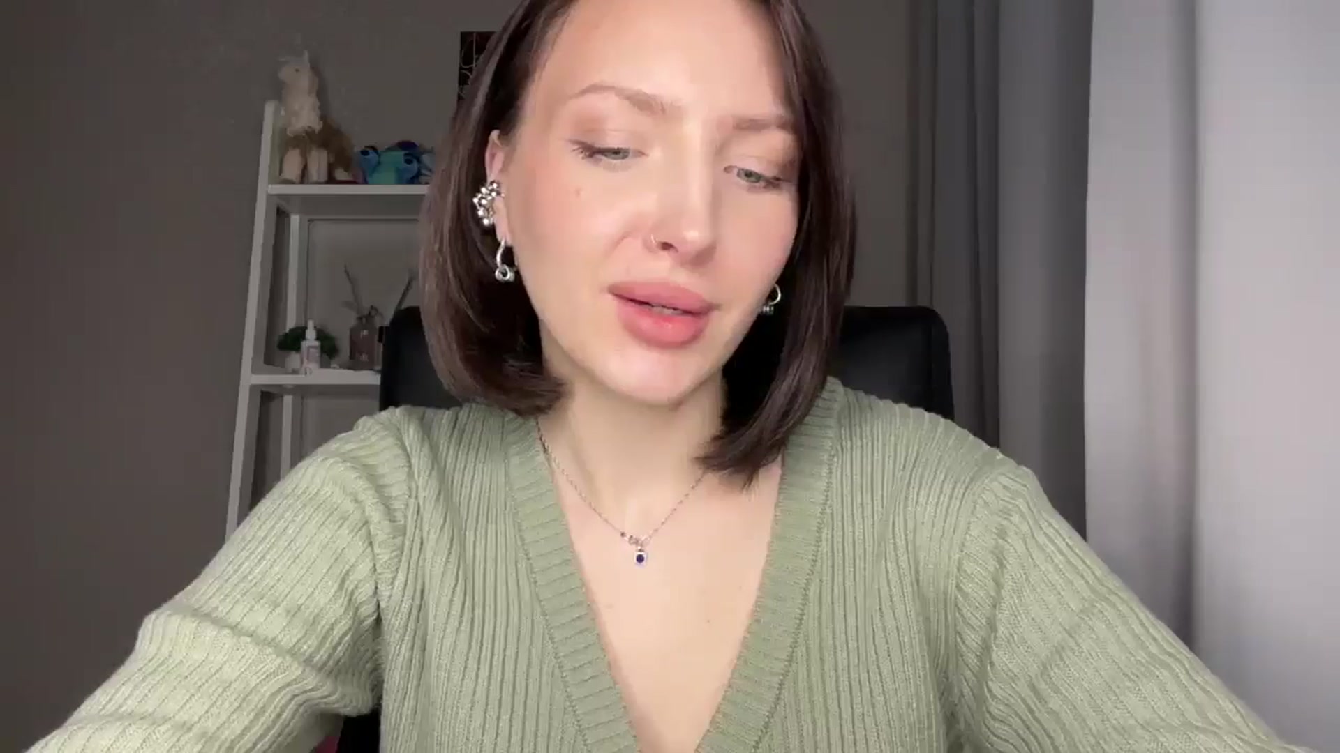Di_Pearl video thumbnail