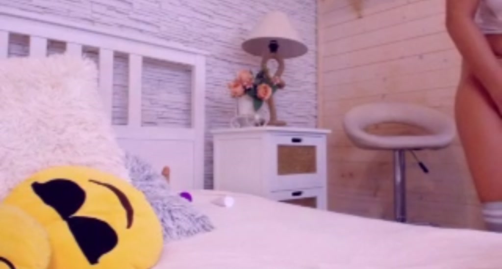 NaomiNasssh video thumbnail