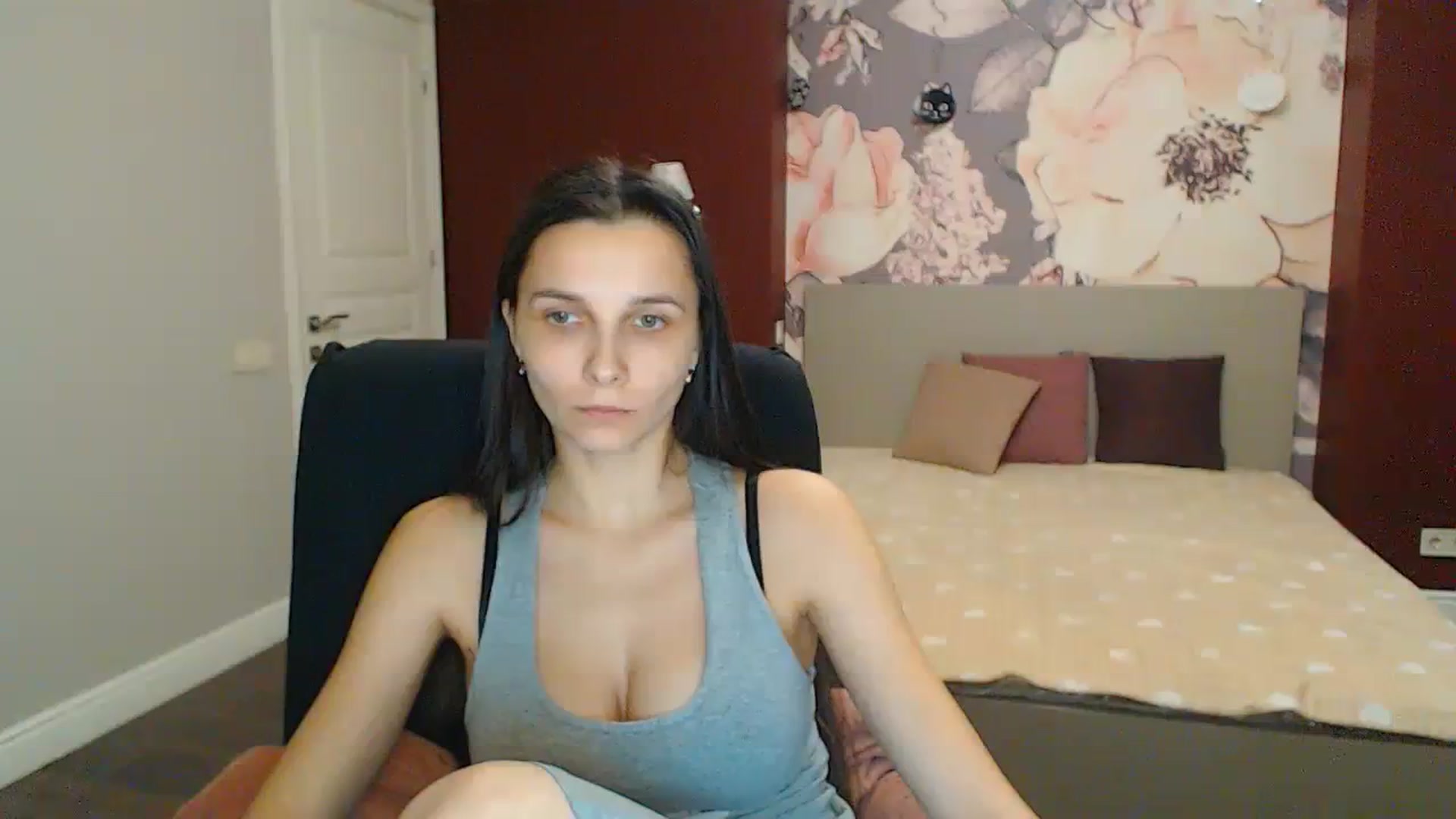 Karina_Mils video thumbnail