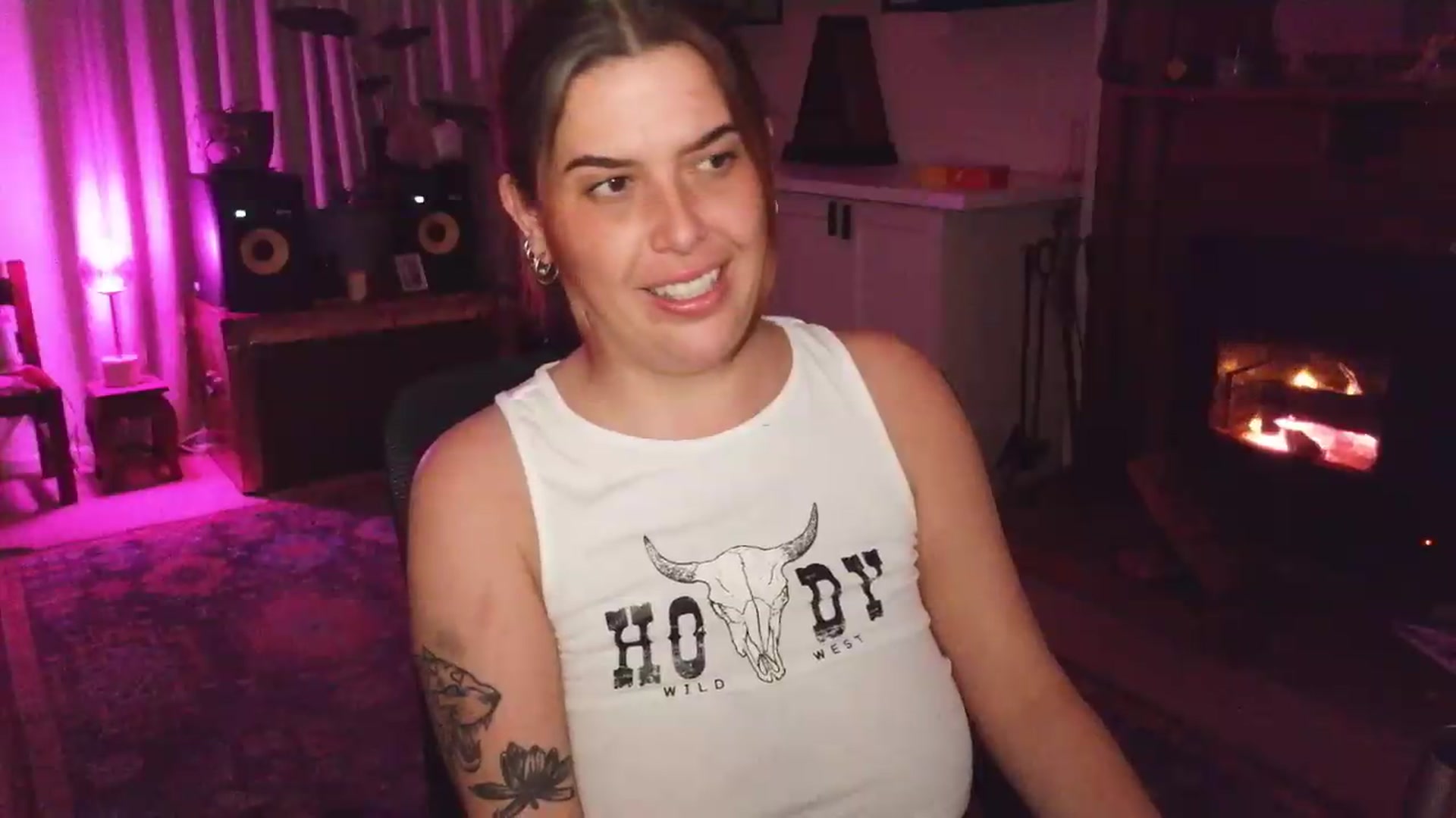 HoneyTits_ video thumbnail