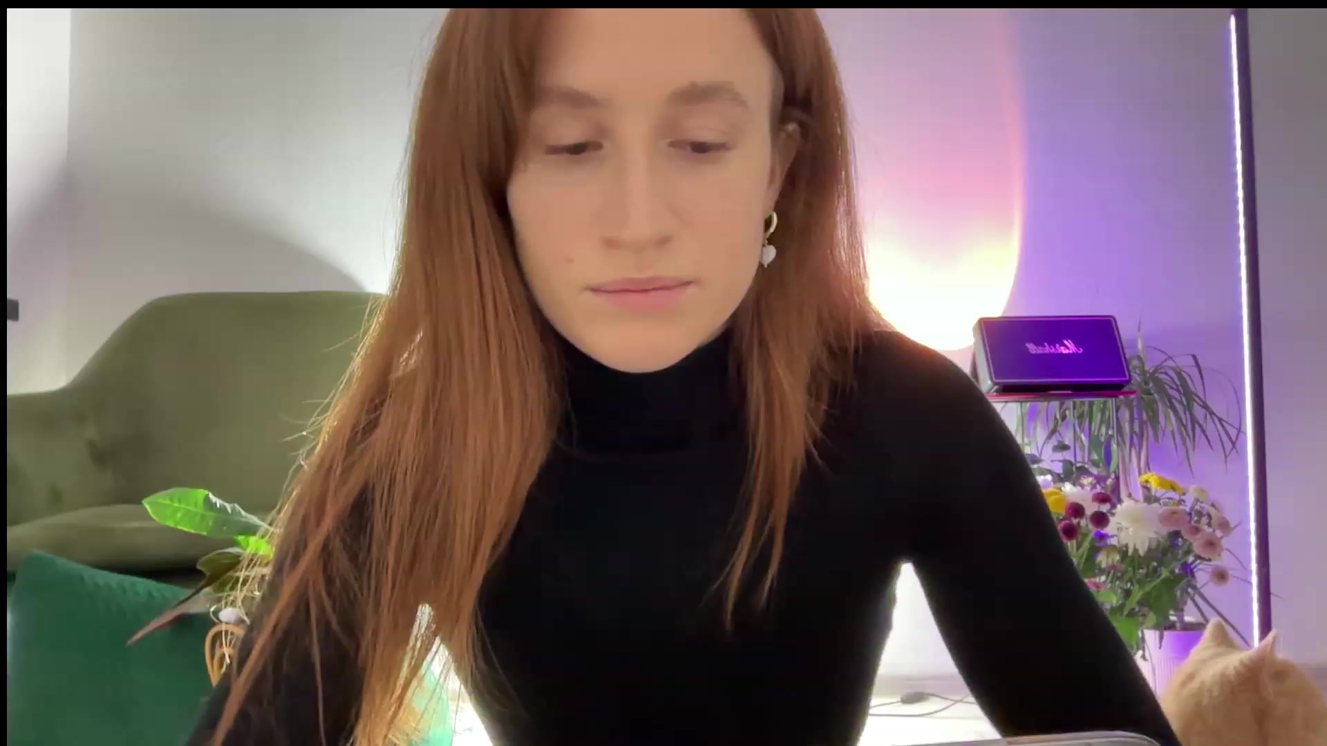 LovelyBvnny video thumbnail