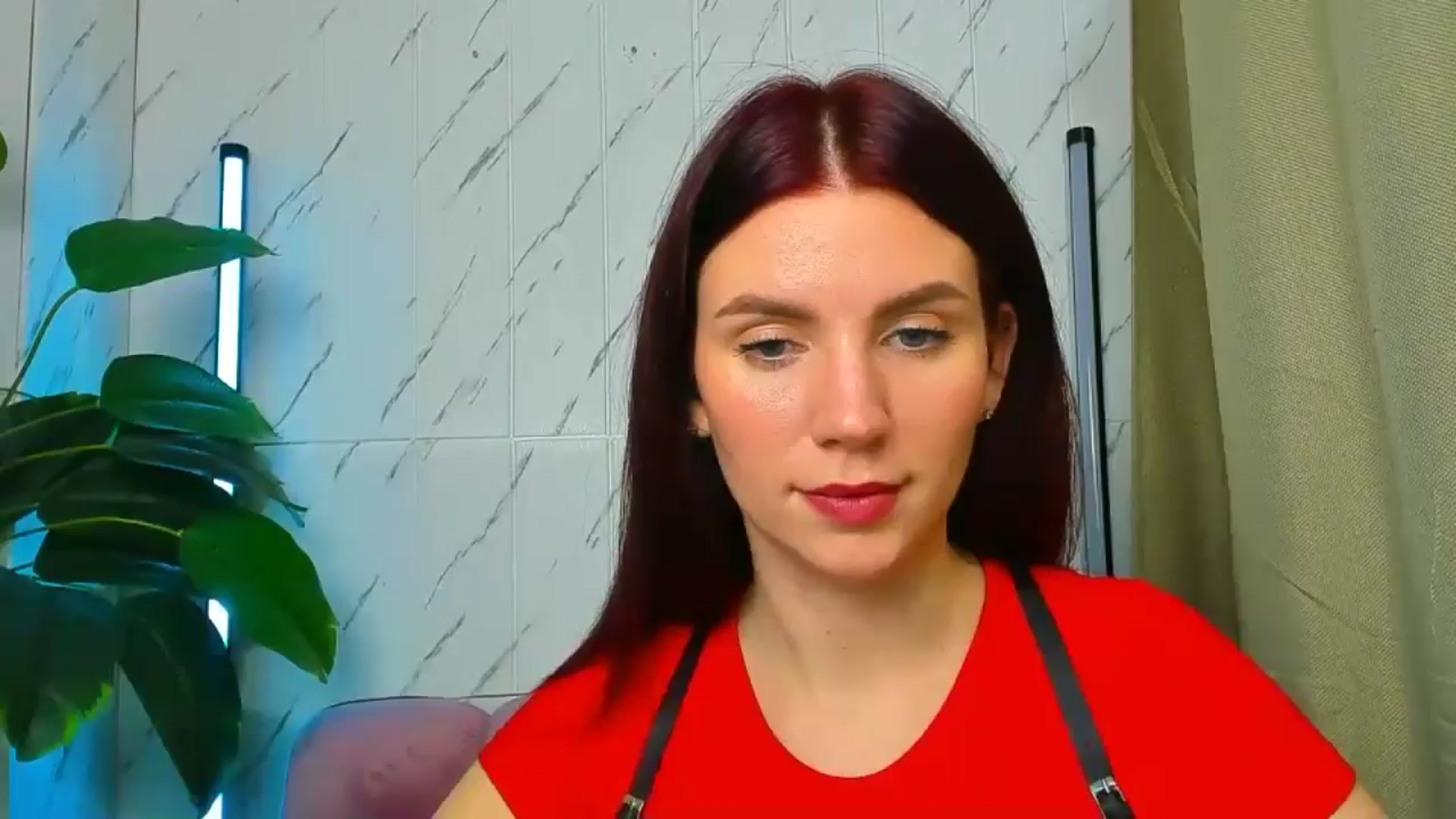 MiaLuxe video thumbnail
