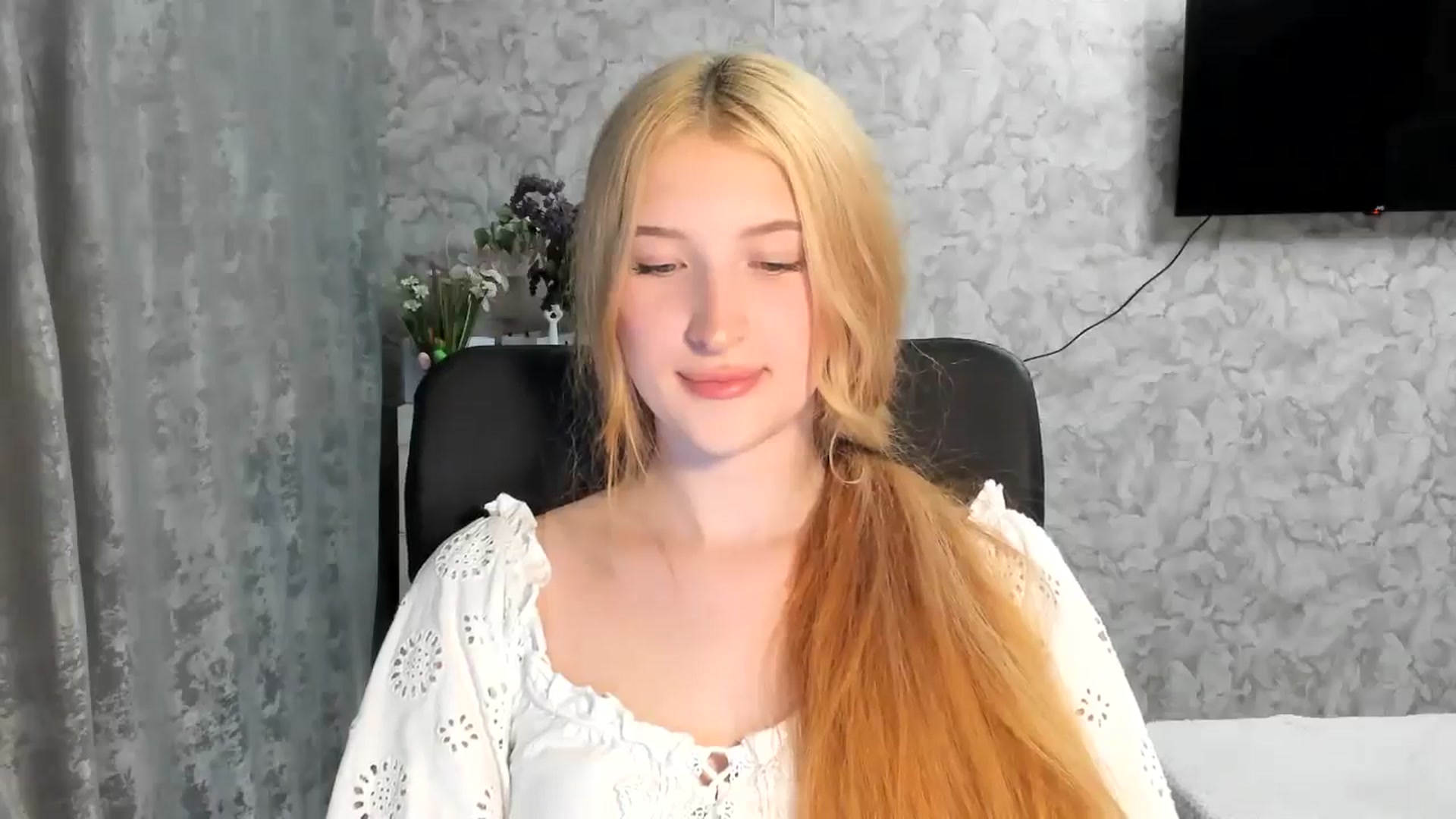 Ilona_Here video thumbnail