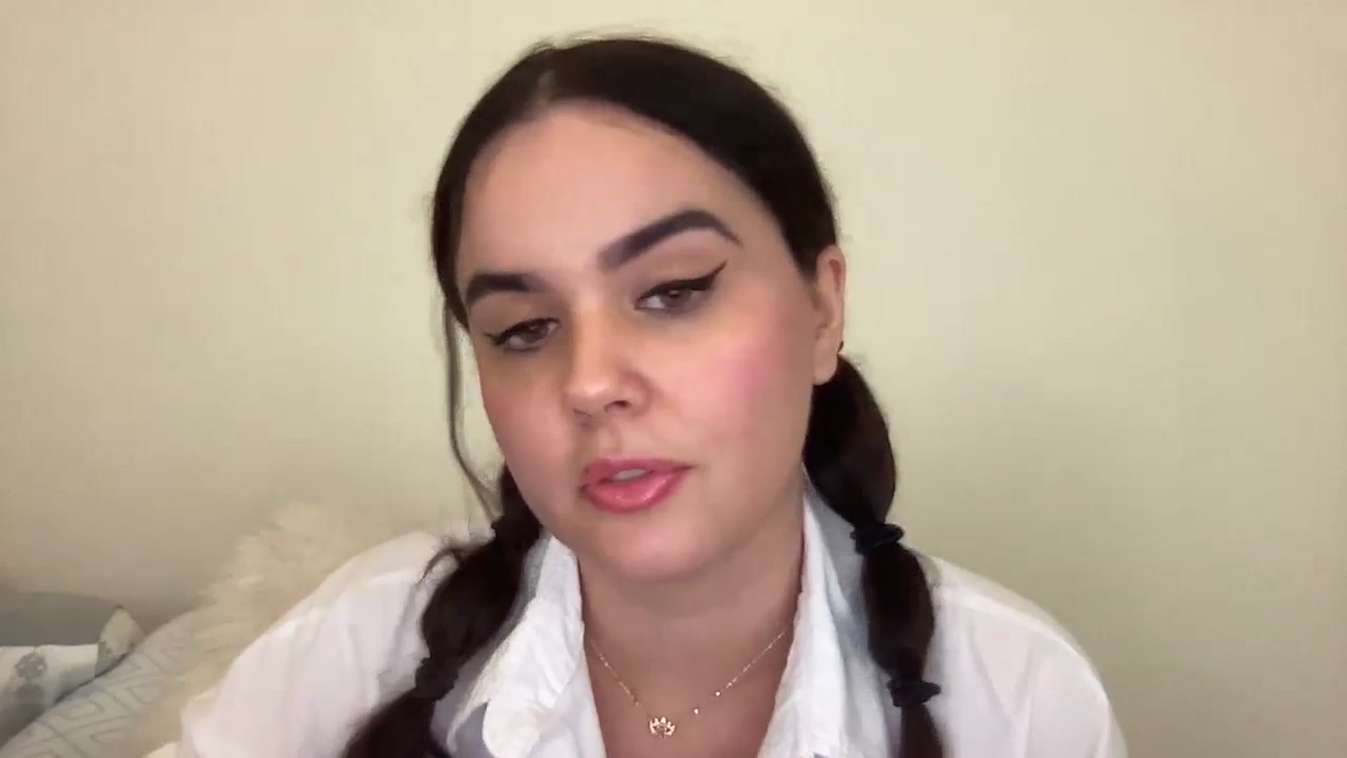 Giaislovely video thumbnail