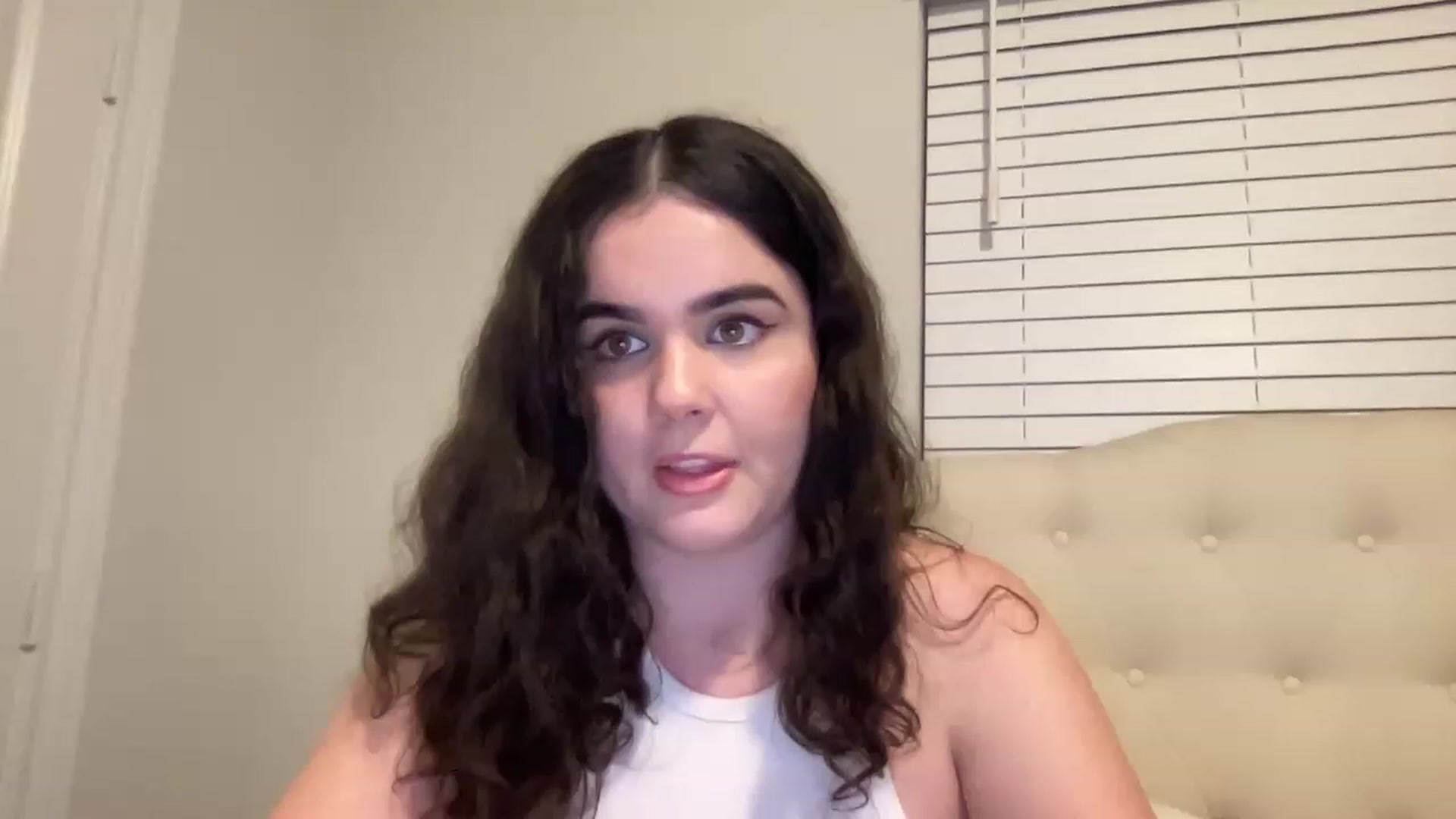 Giaislovely video thumbnail